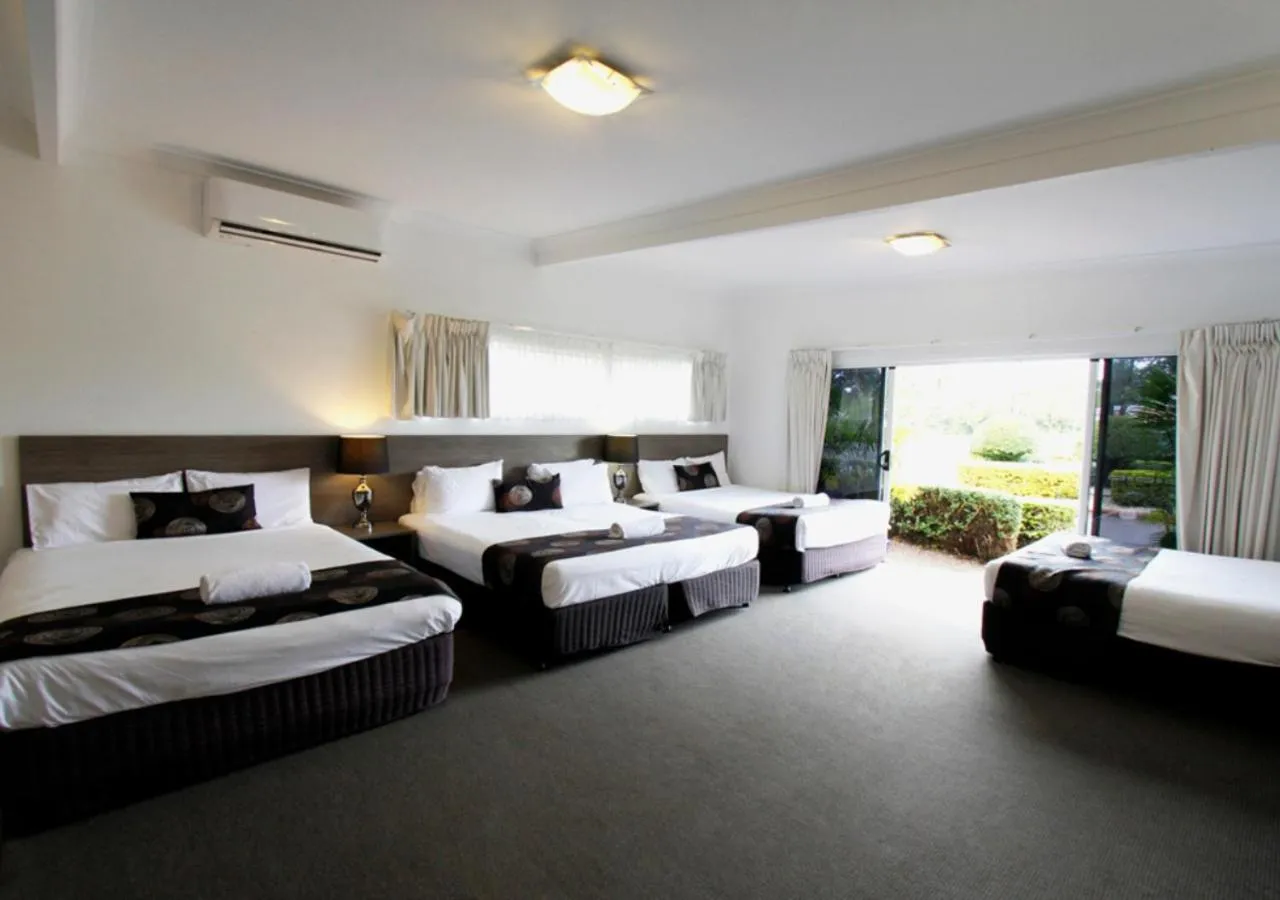 Photo of the whole room, Bed in Takalvan Motel