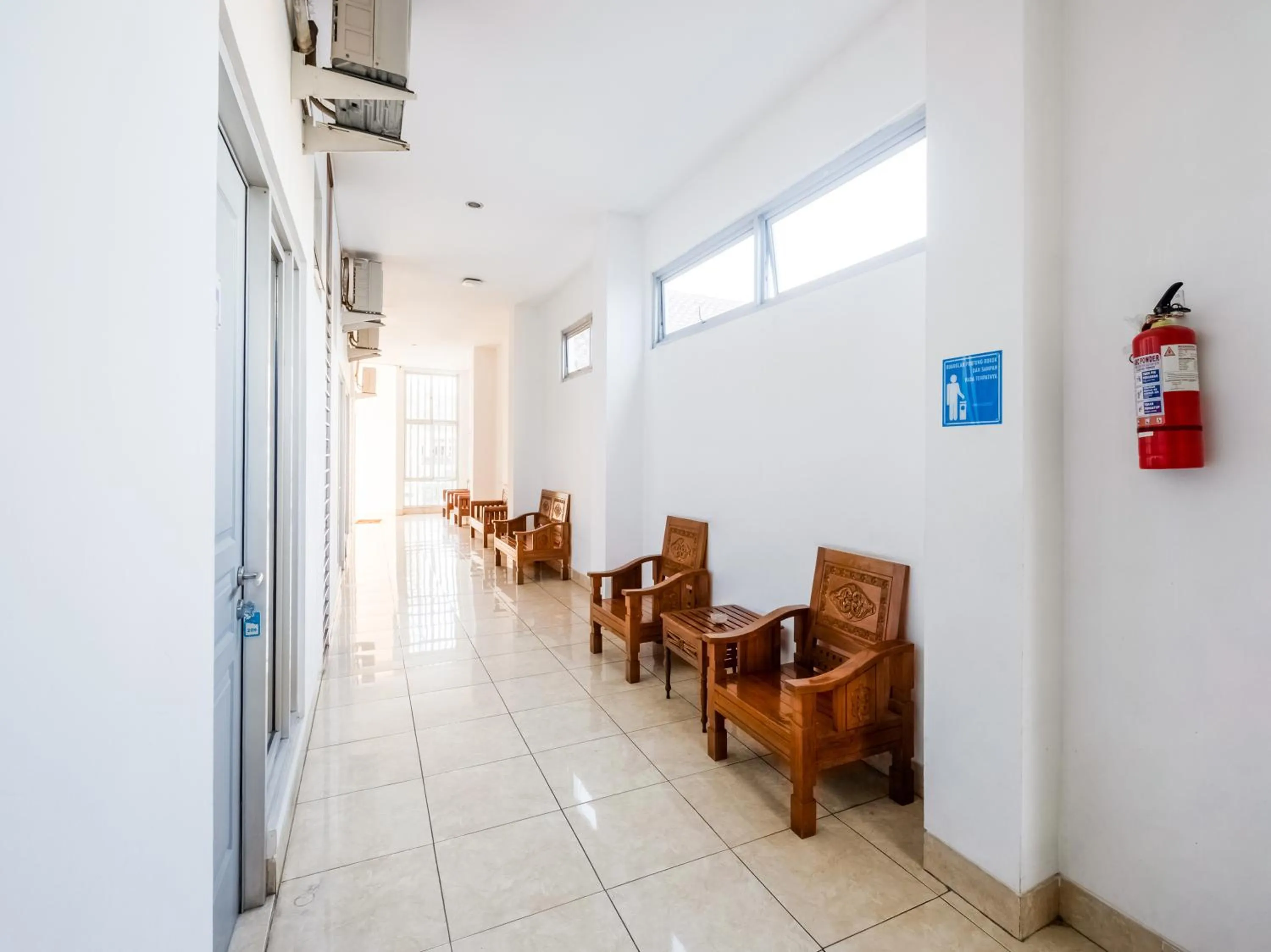 Area and facilities in Hotel Poncowinatan - Tugu