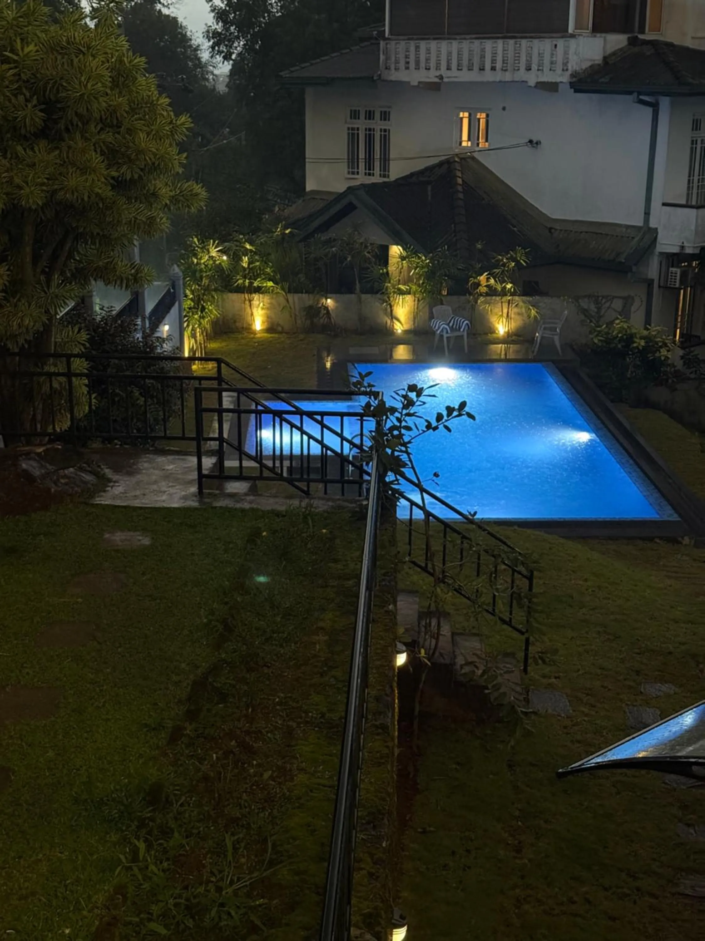 Kandyan View Holiday Bungalow free pickup from kandy