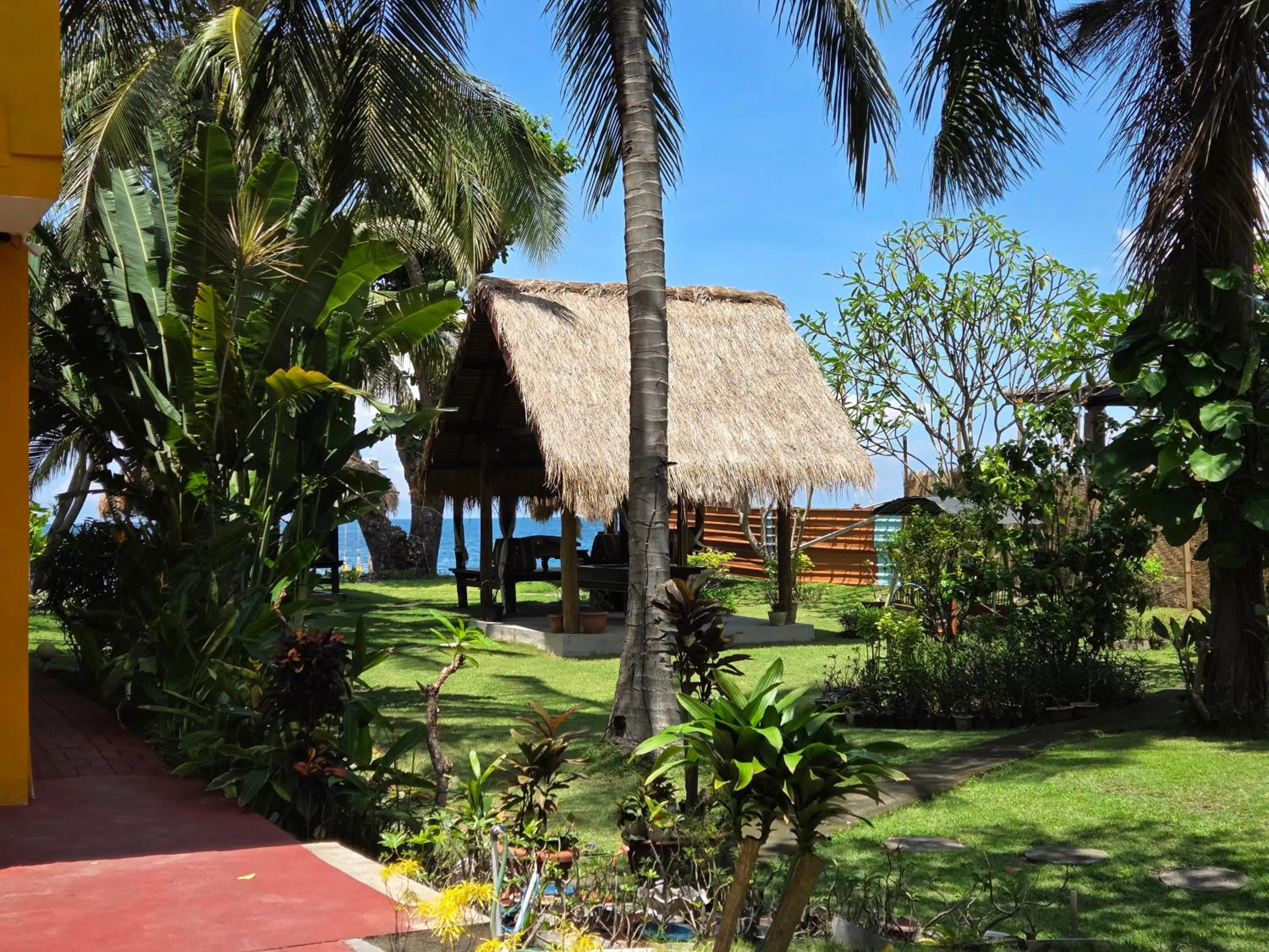 Garden in Sunsethouse Lombok