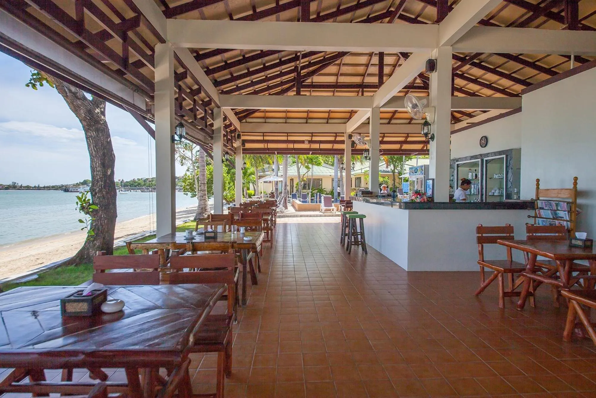 Restaurant/places to eat in Samui Mermaid Beachfront