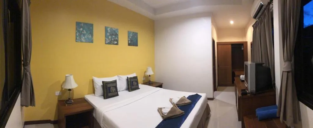 Bed in Samui Mermaid Beachfront