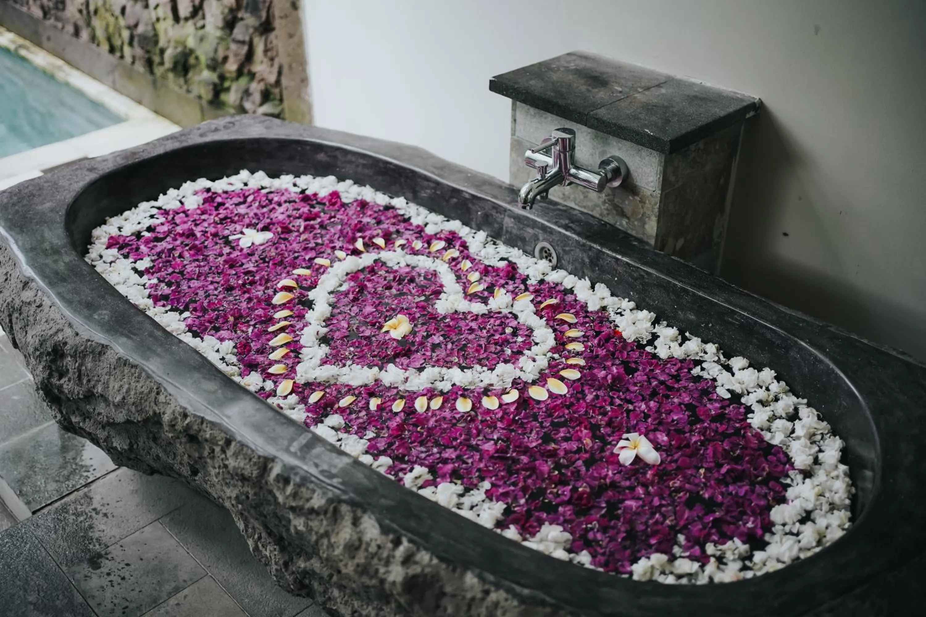 Bath in Bucu View Resort