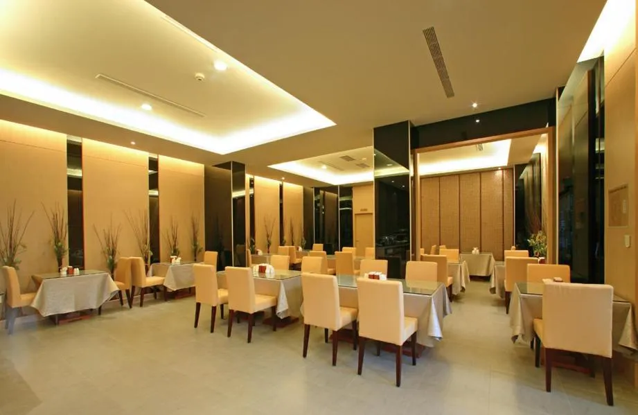Restaurant/places to eat in Amain Boutique Motel - Tucheng 217