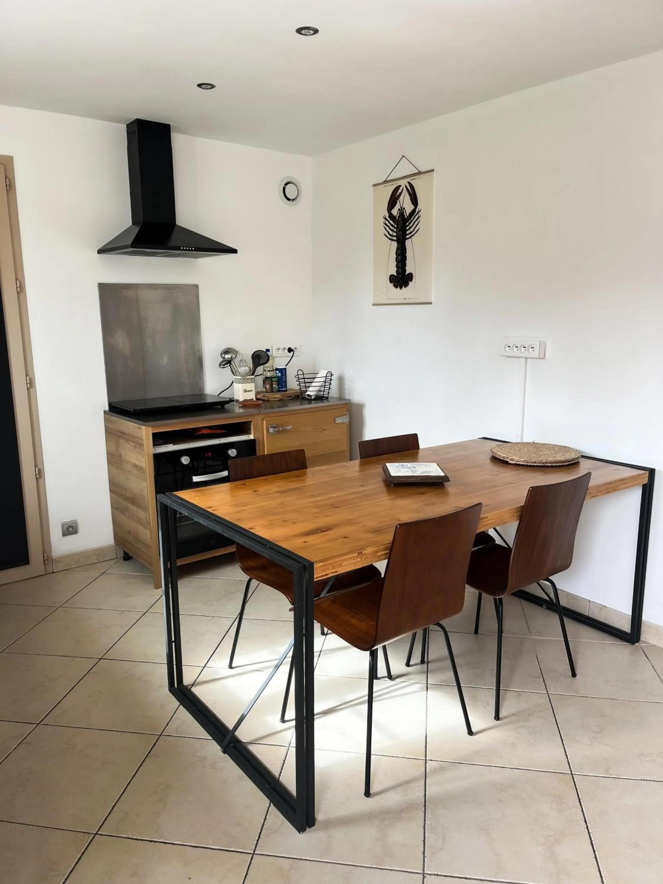 Kitchen or kitchenette in La Villa Saint Val