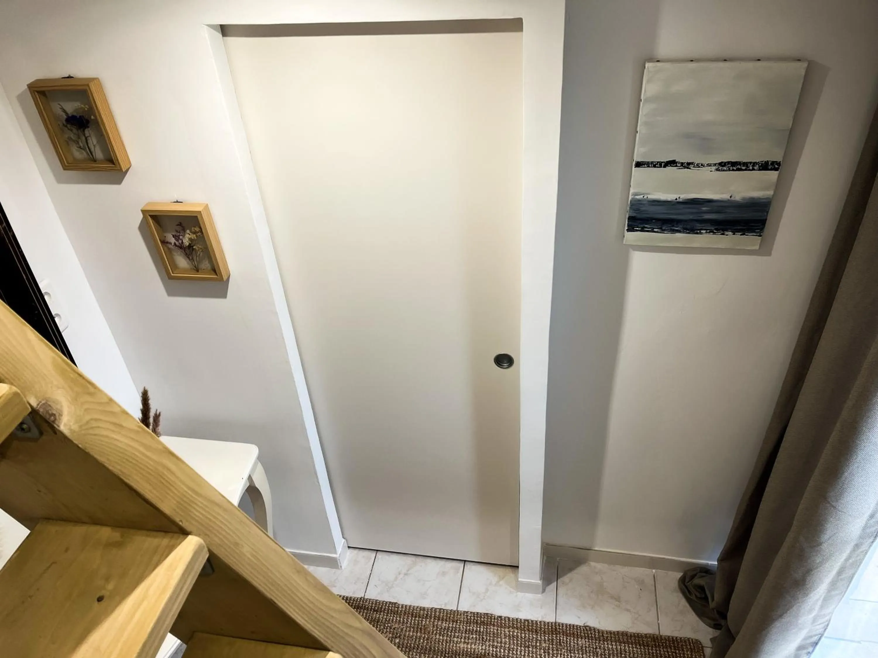 Bedroom in La Villa Saint Val