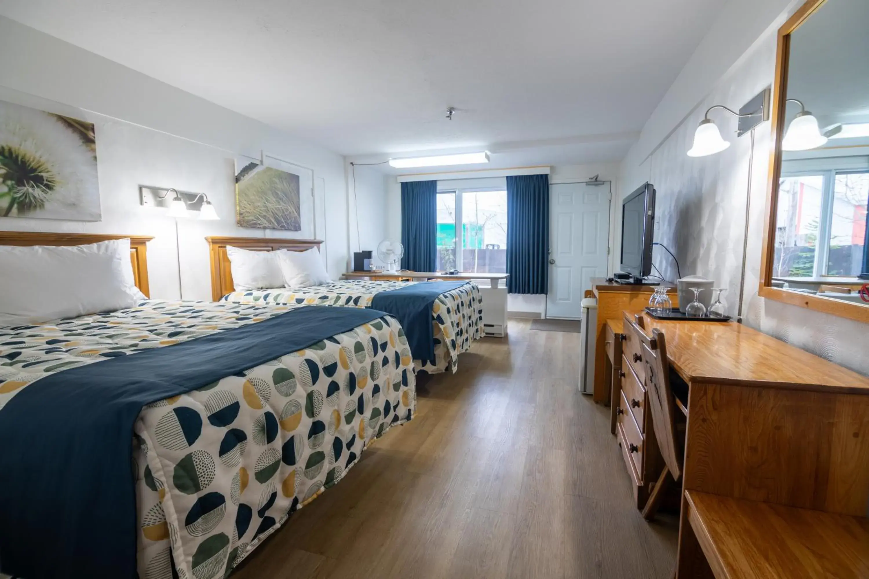 Double Room - single occupancy in Hôtel Les Mouettes Double Room - single occupancy in Hôtel Les Mouettes