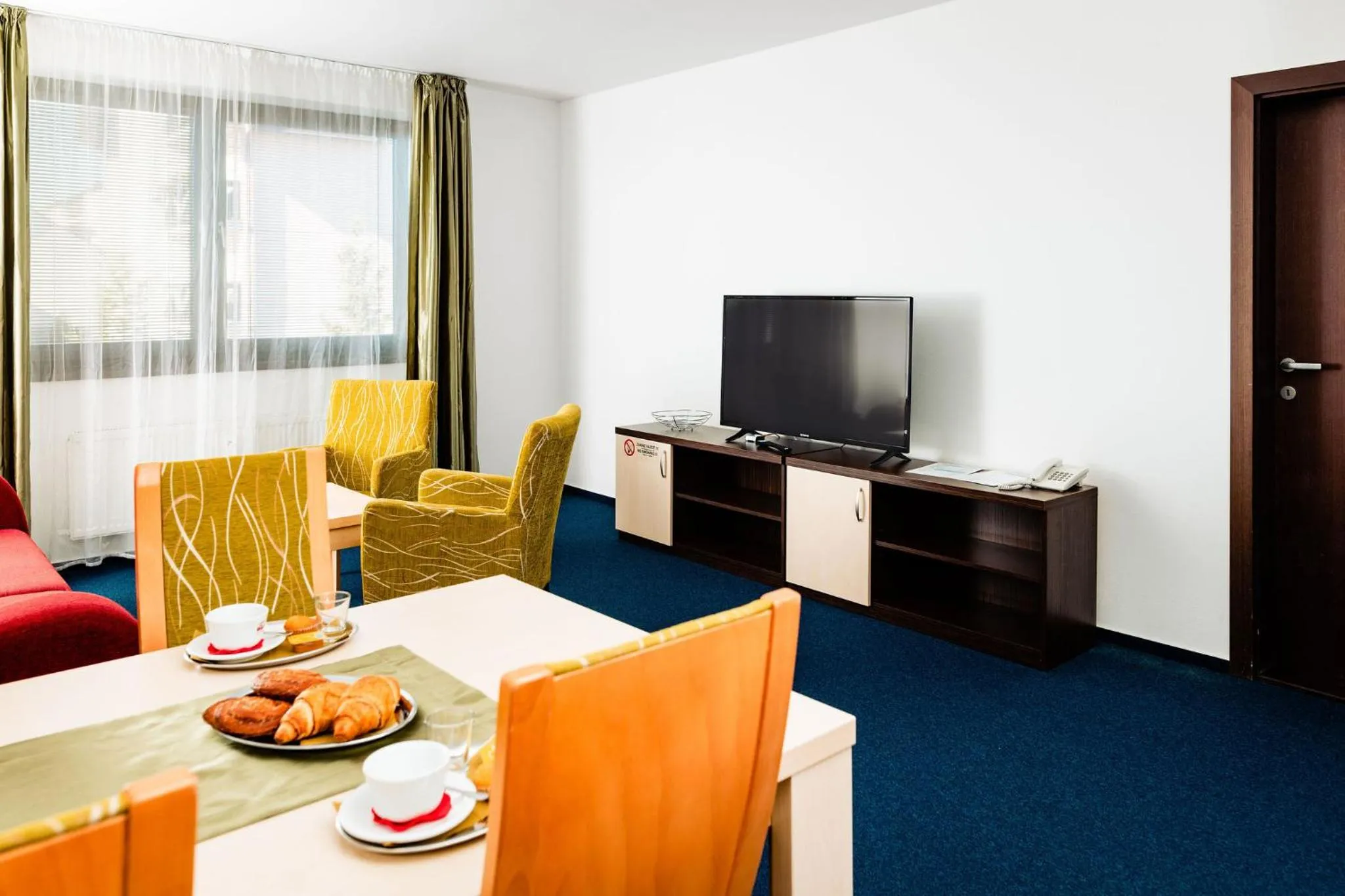 TV and multimedia in Apartmanovy dom Familia Smokovec