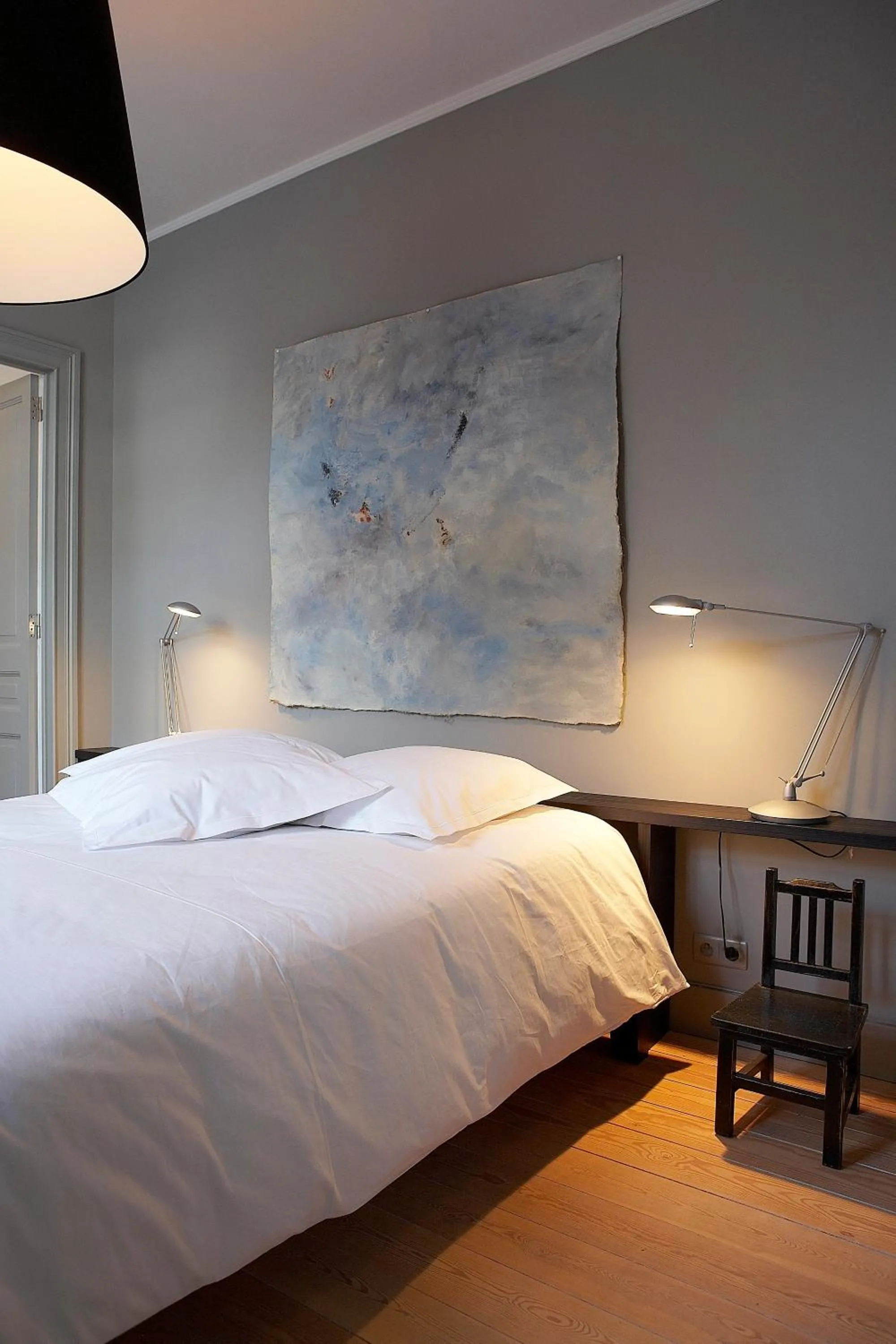 Bed in Le Vaudeville