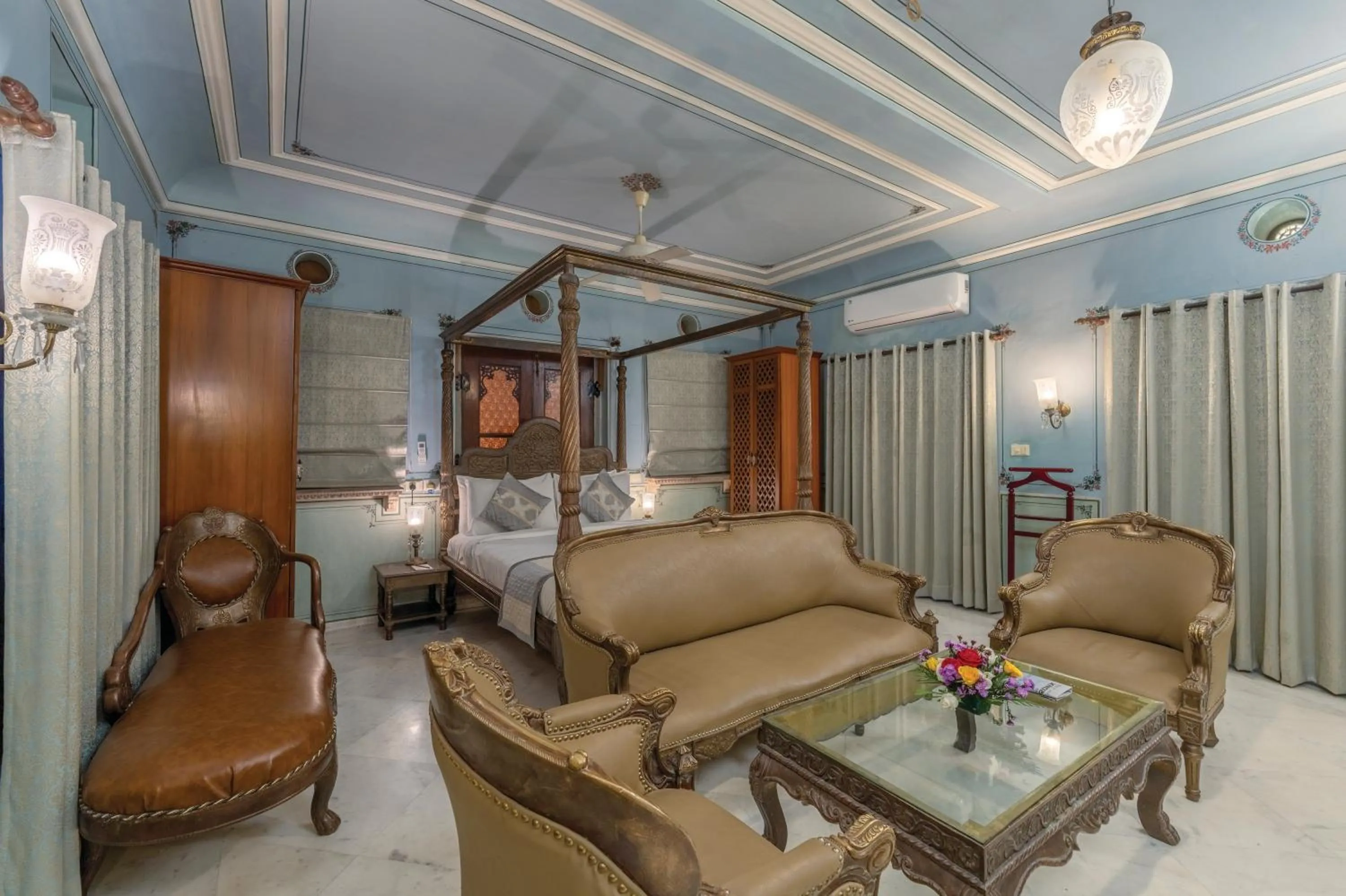 Bedroom in Chomu Palace Jaipur - A Heritage Hotel