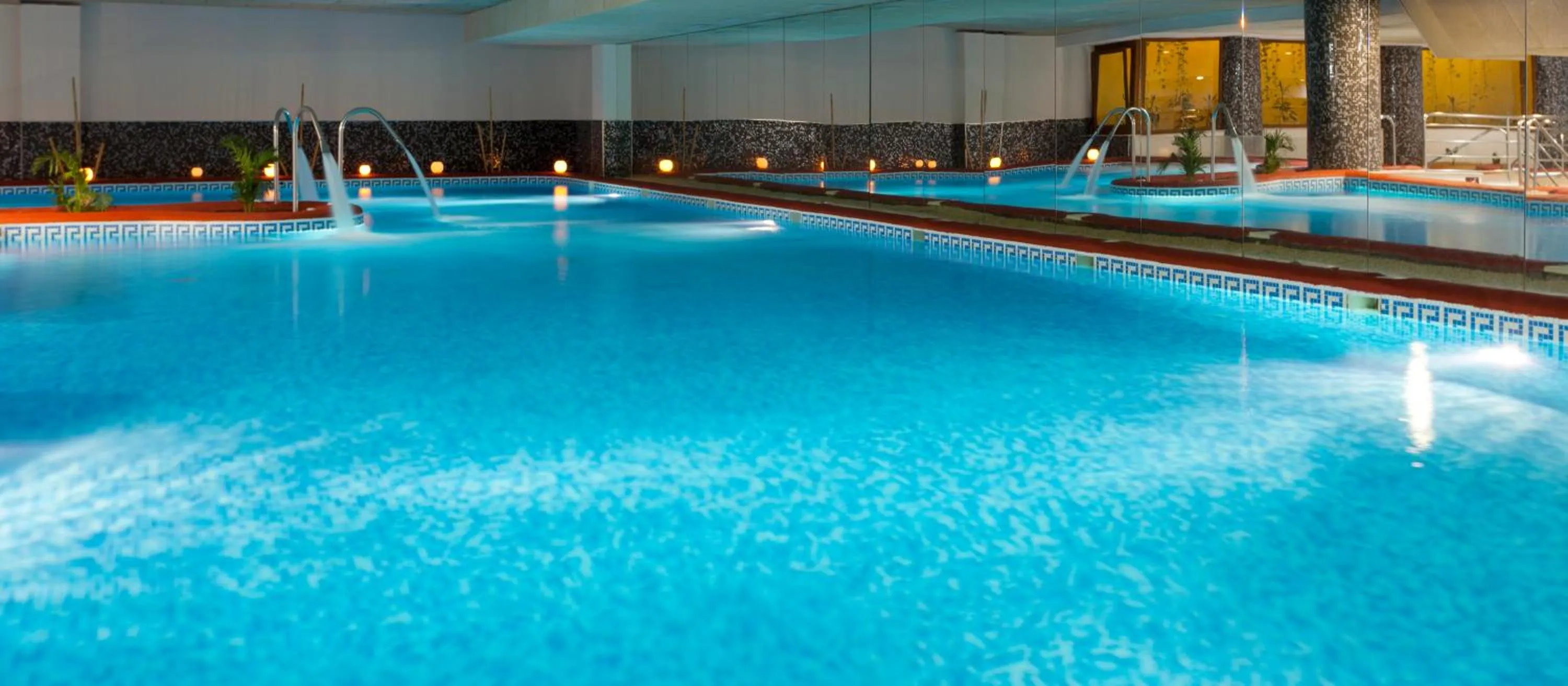 Hot Spring Bath in Senator Marbella