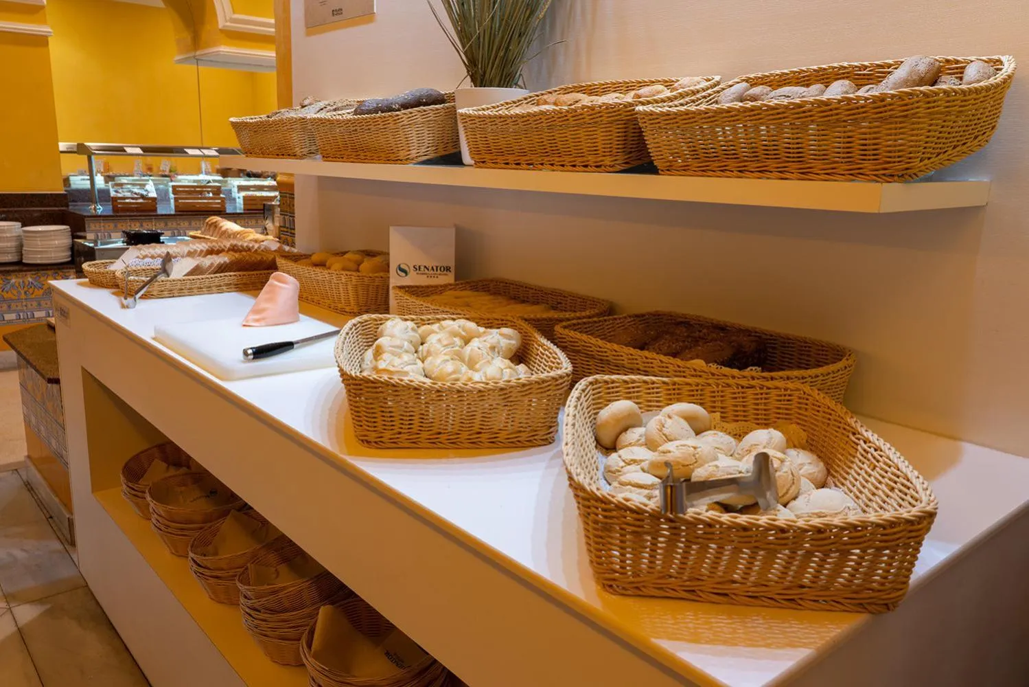 Food in Senator Marbella