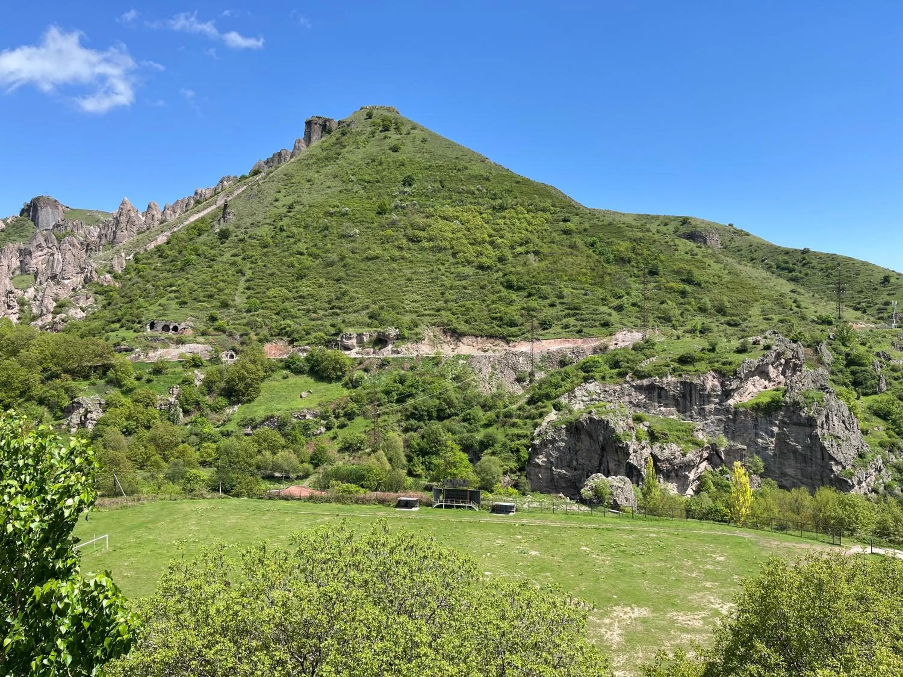 Kirch Hotel & Restaurant