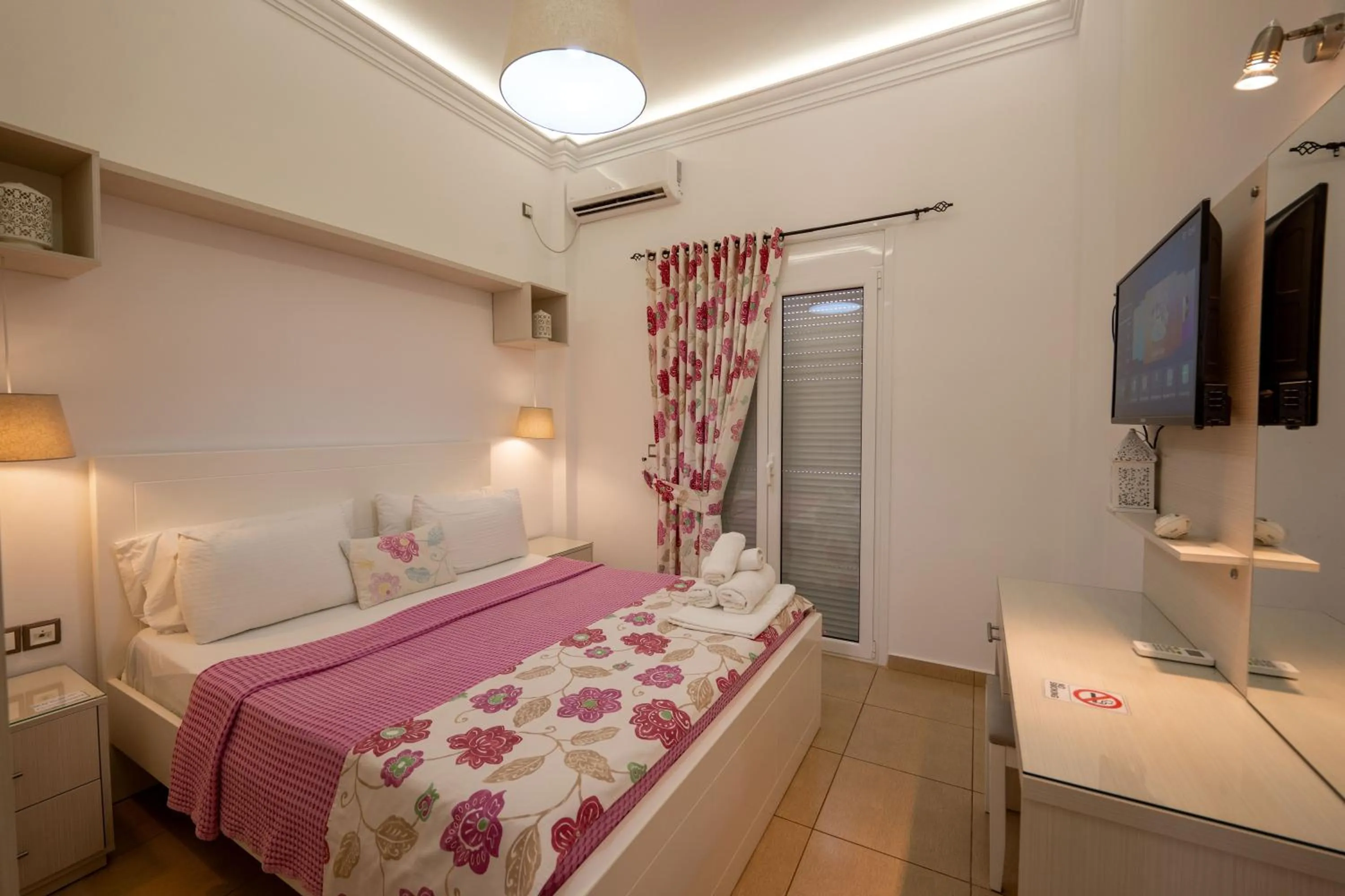 Bedroom, Bed in Hotel Mira Mare