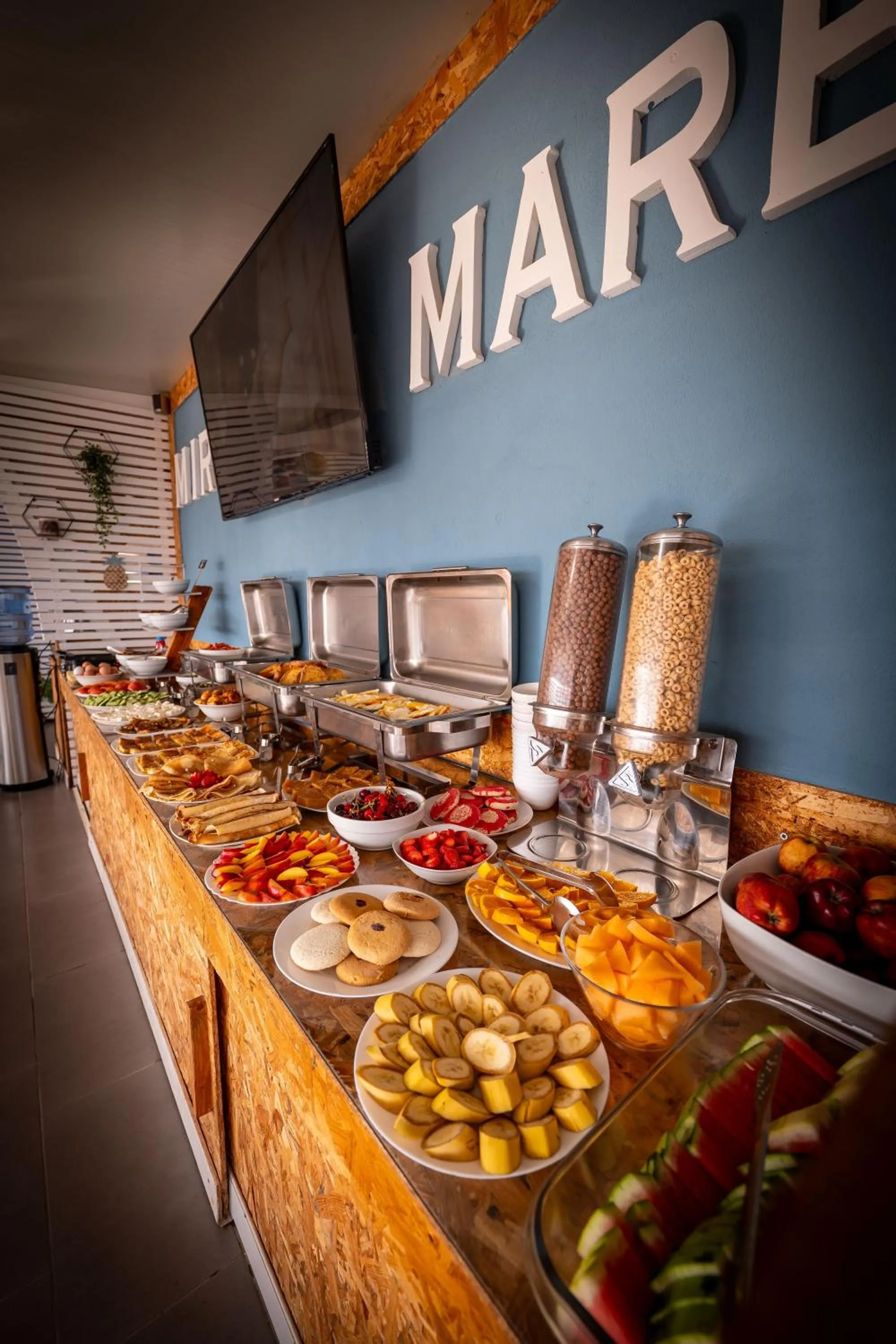 Buffet breakfast in Hotel Mira Mare