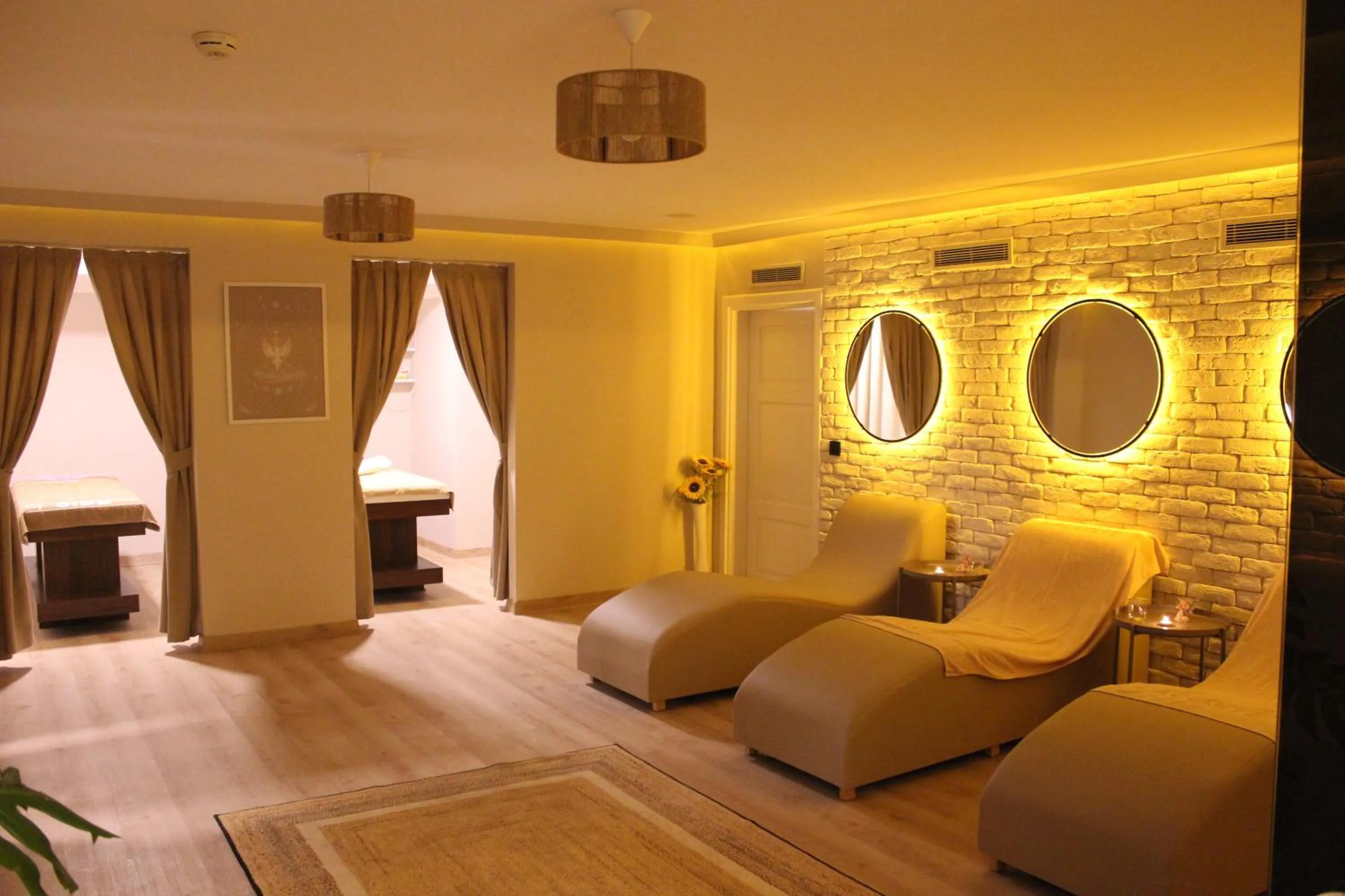 Massage, Bed in Savk Hotel