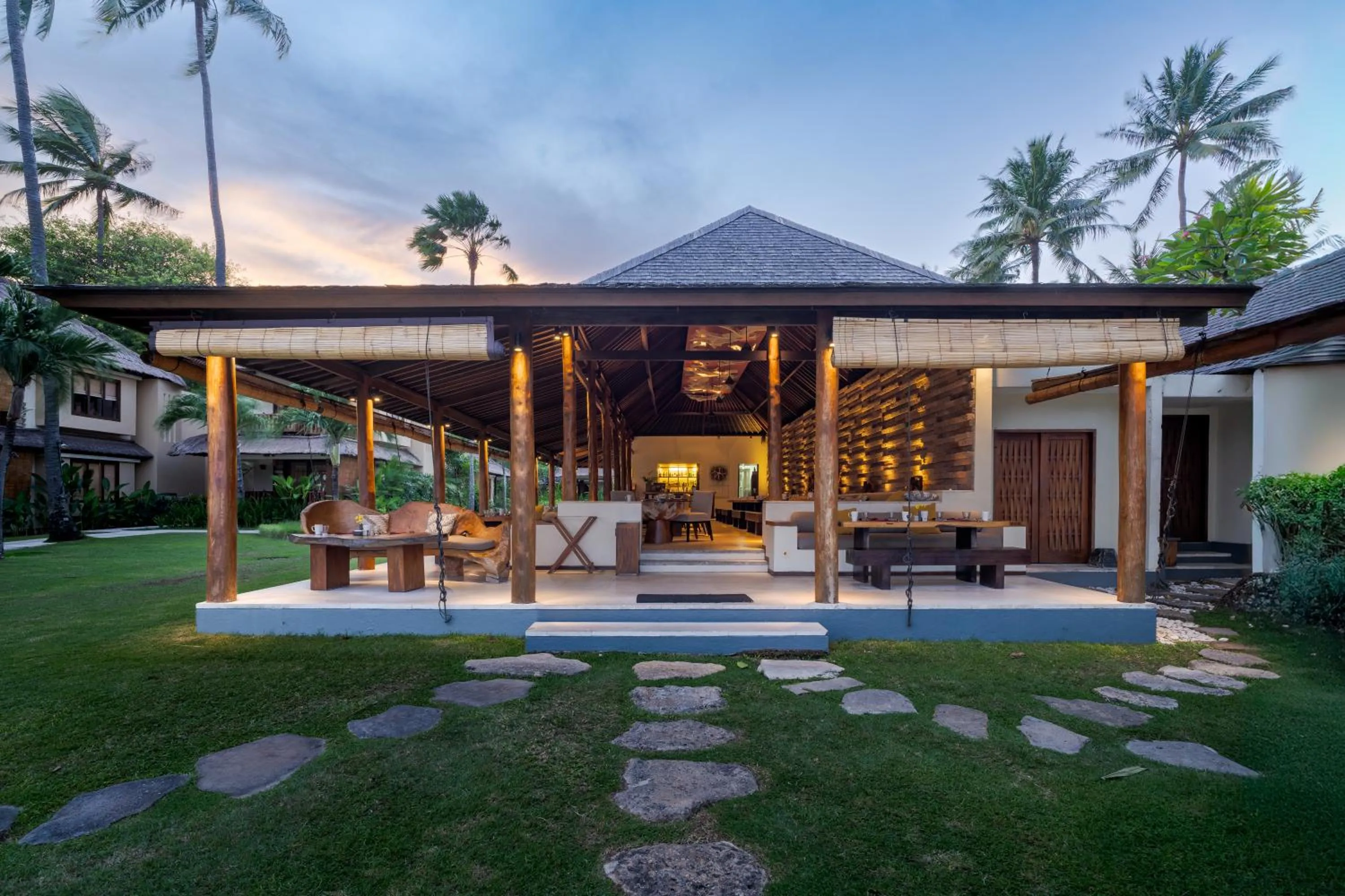 Seating area in Qunci Villas Resort