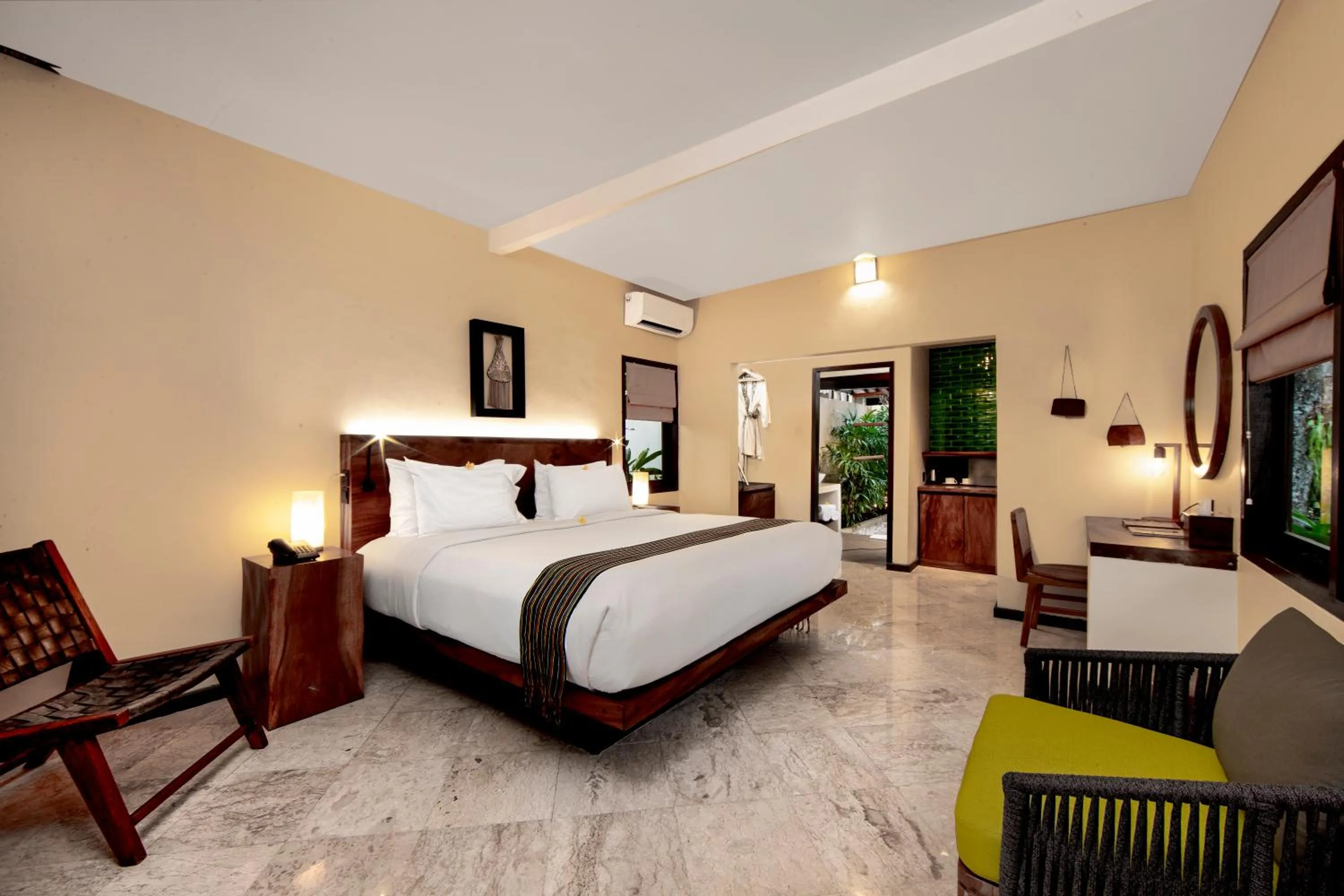 Bedroom, Bed in Qunci Villas Resort