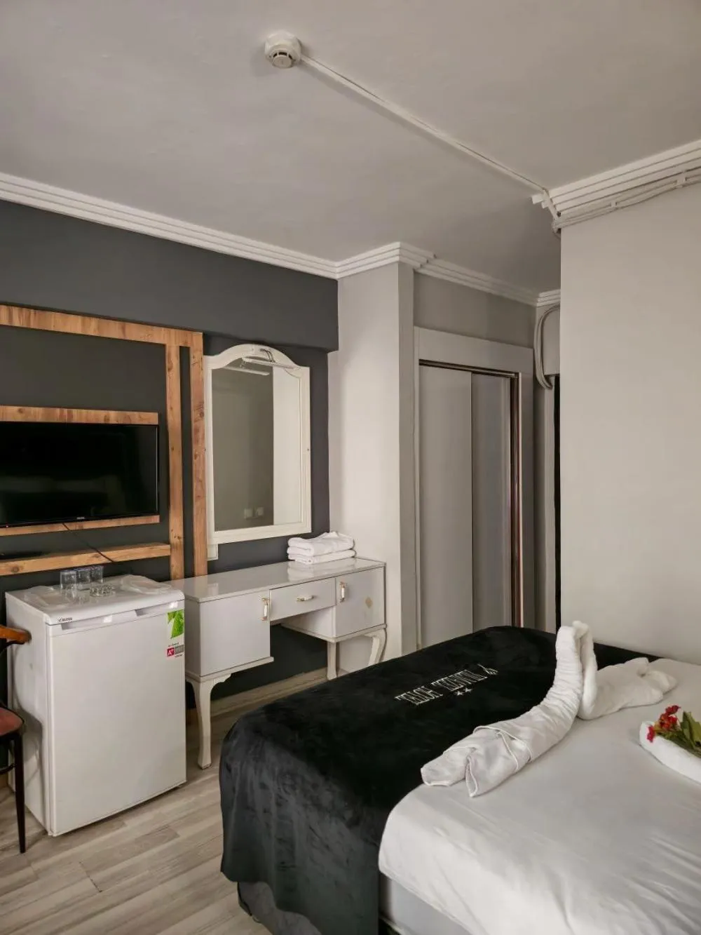 Bed in Yilmazel Hotel