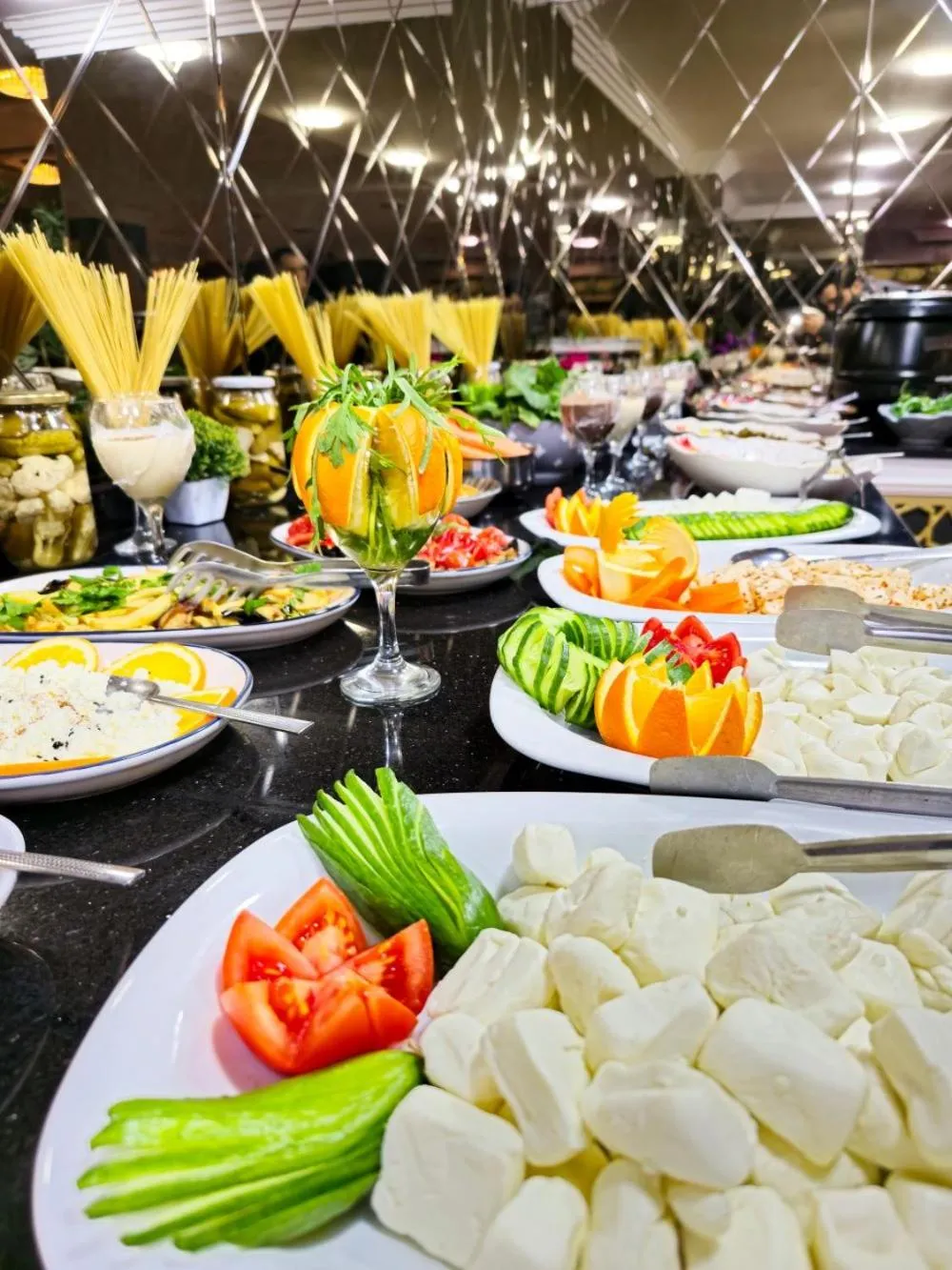 Restaurant/places to eat in Yilmazel Hotel