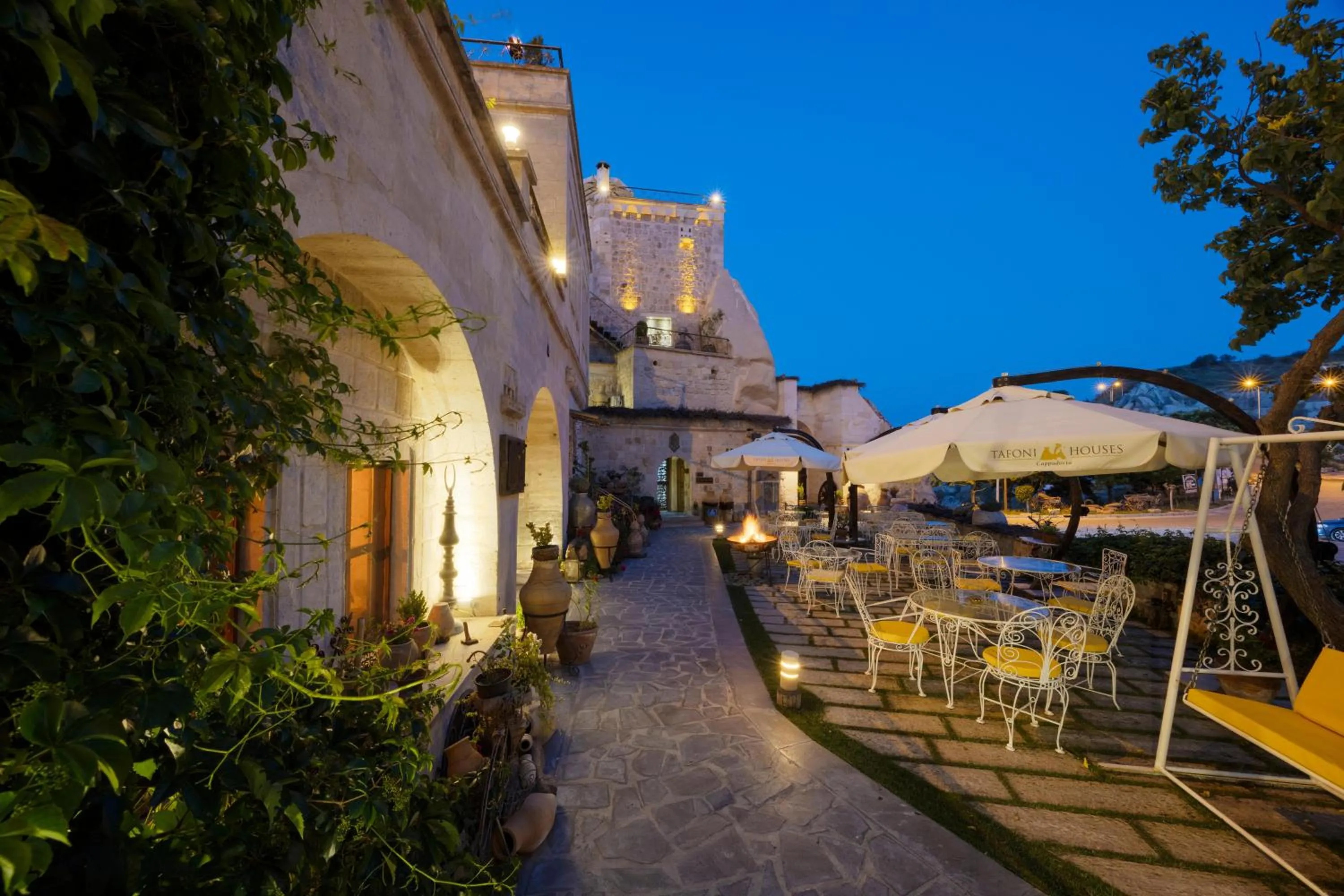 Property building in Tafoni Houses Cave Hotel