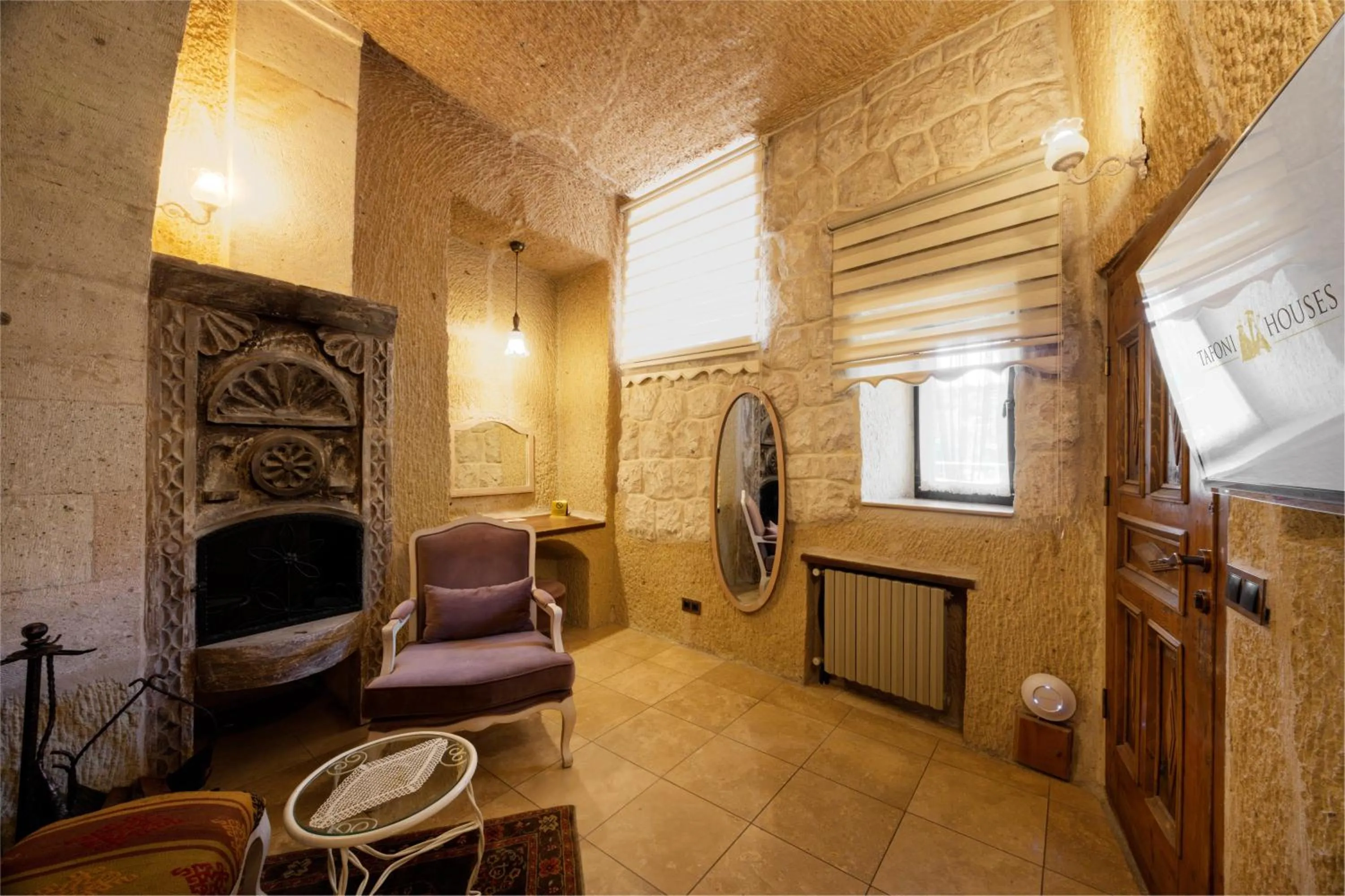 Photo of the whole room in Tafoni Houses Cave Hotel