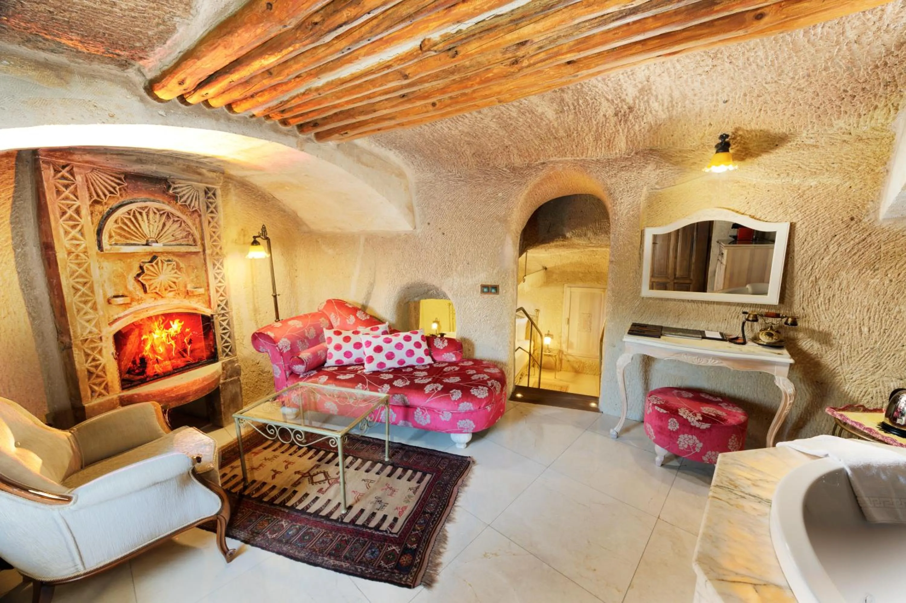 Lobby or reception in Tafoni Houses Cave Hotel