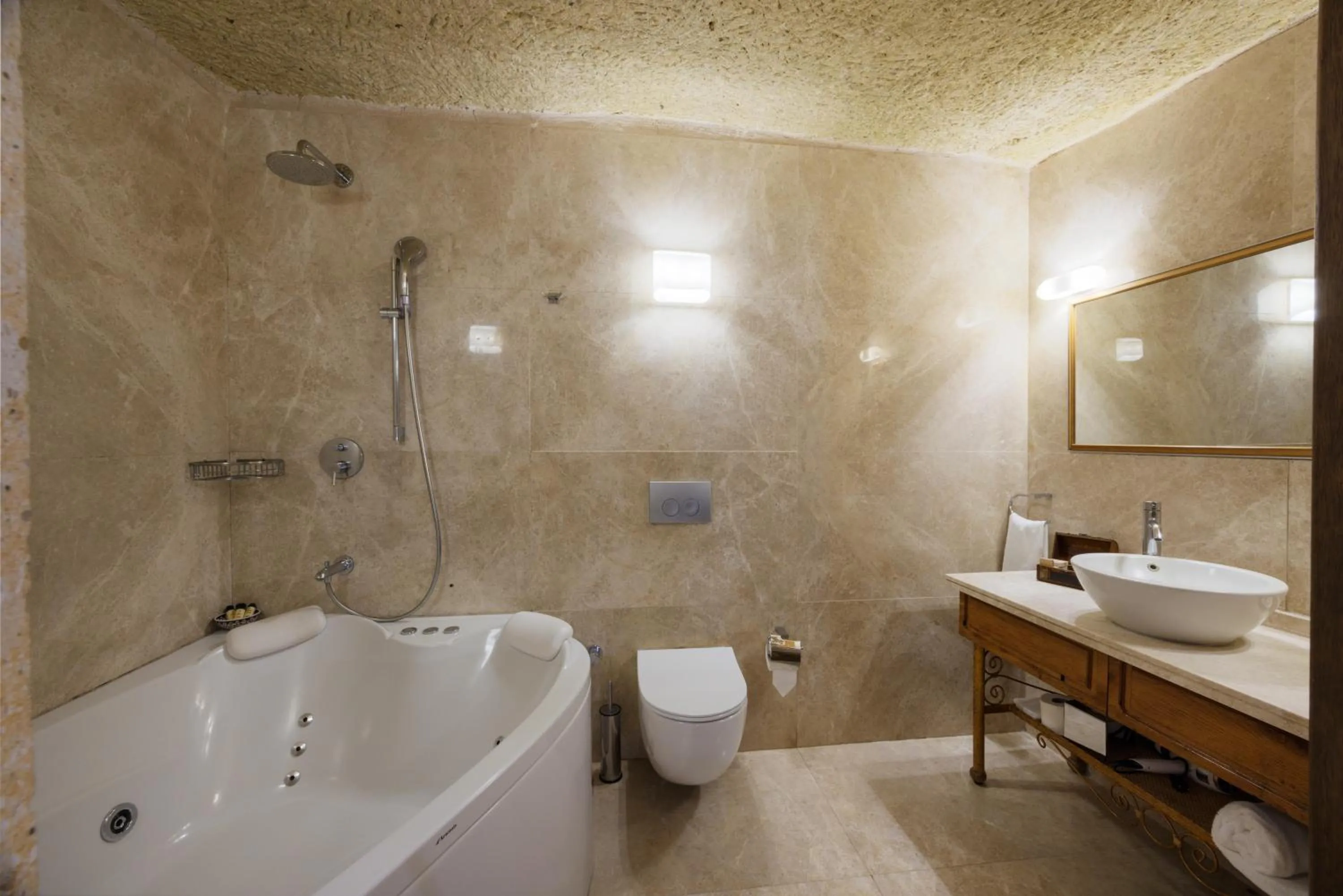 Bathroom in Tafoni Houses Cave Hotel