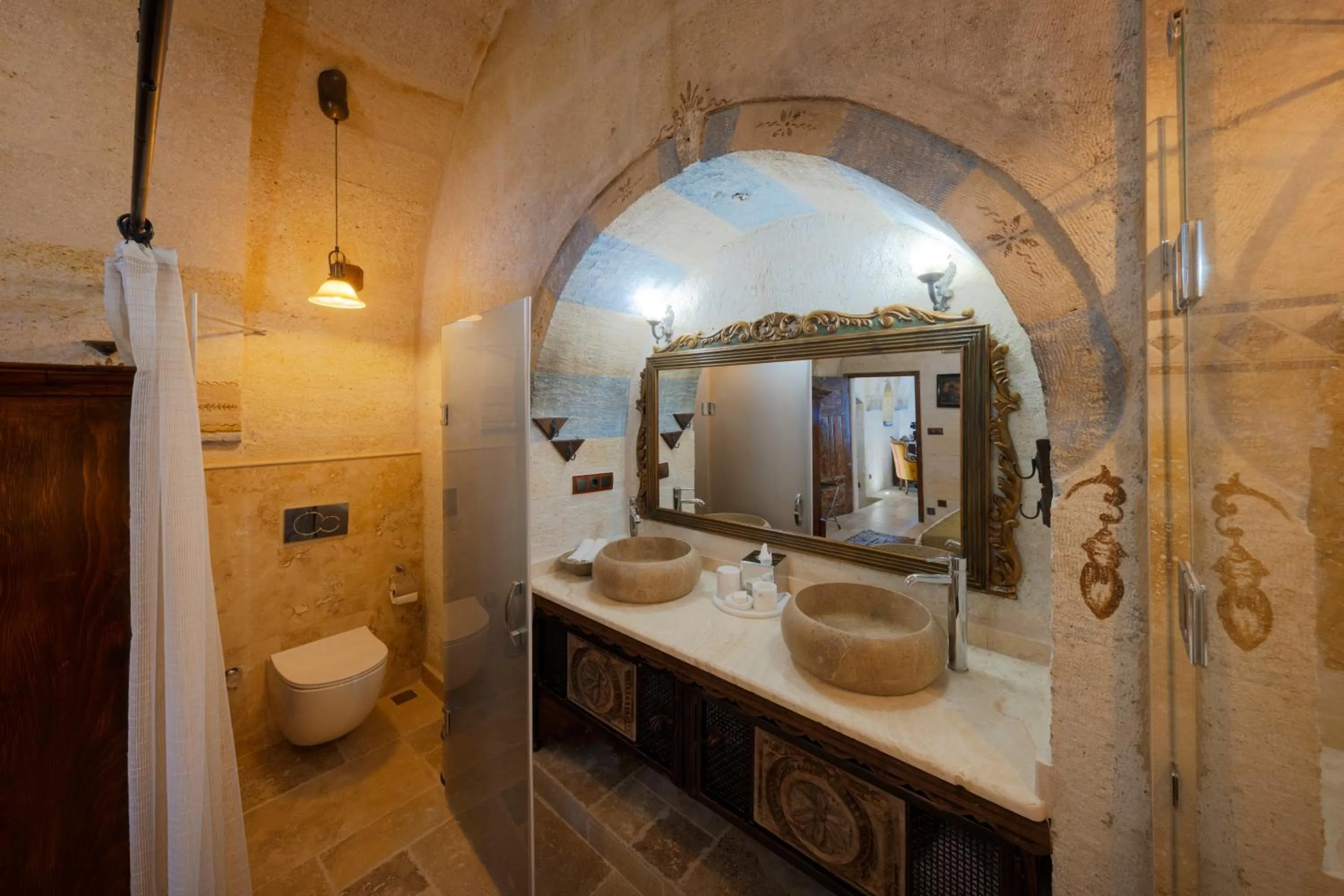 Bathroom in Tafoni Houses Cave Hotel