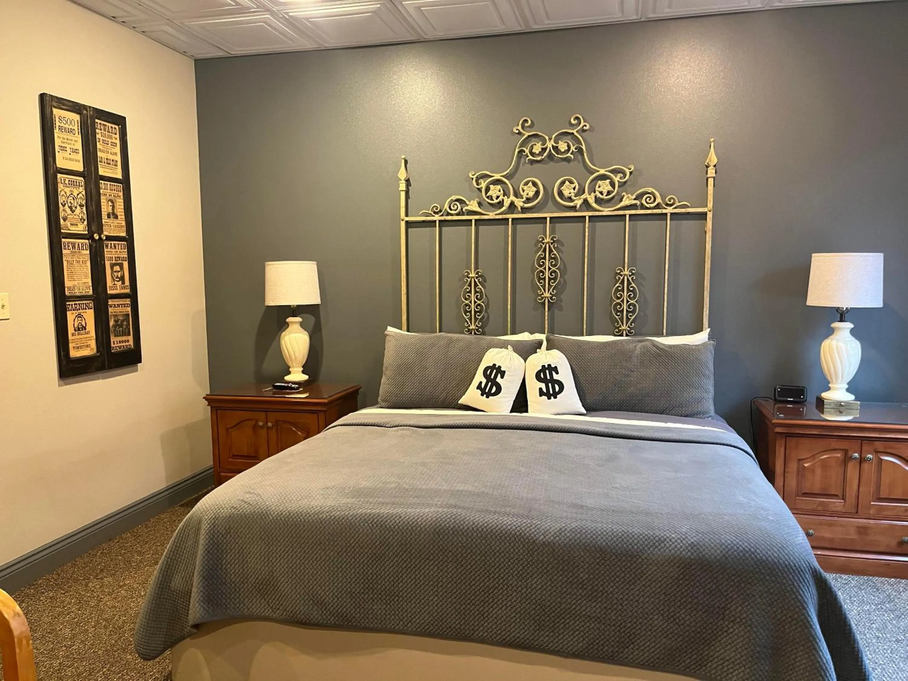 Bed in The Bank Hotel