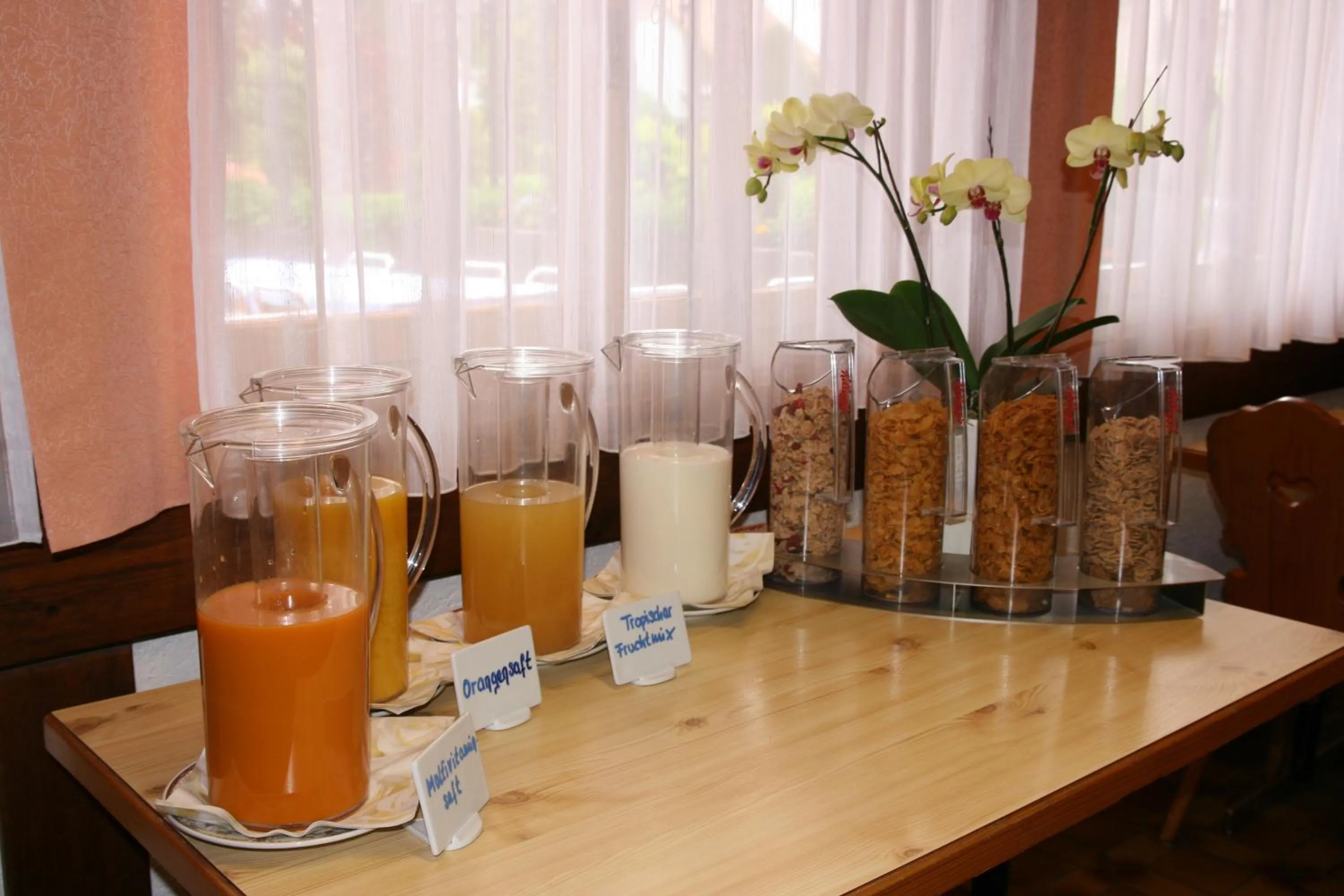 Drinks in Hotel Glärnisch Hof