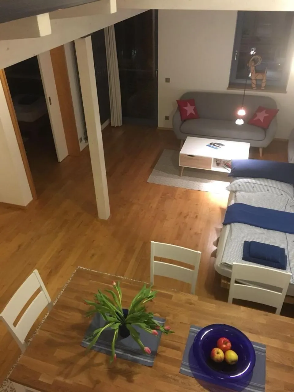 Living room, Bed in Gästehaus/FeWos/Boardinghaus Lüneburg Süd