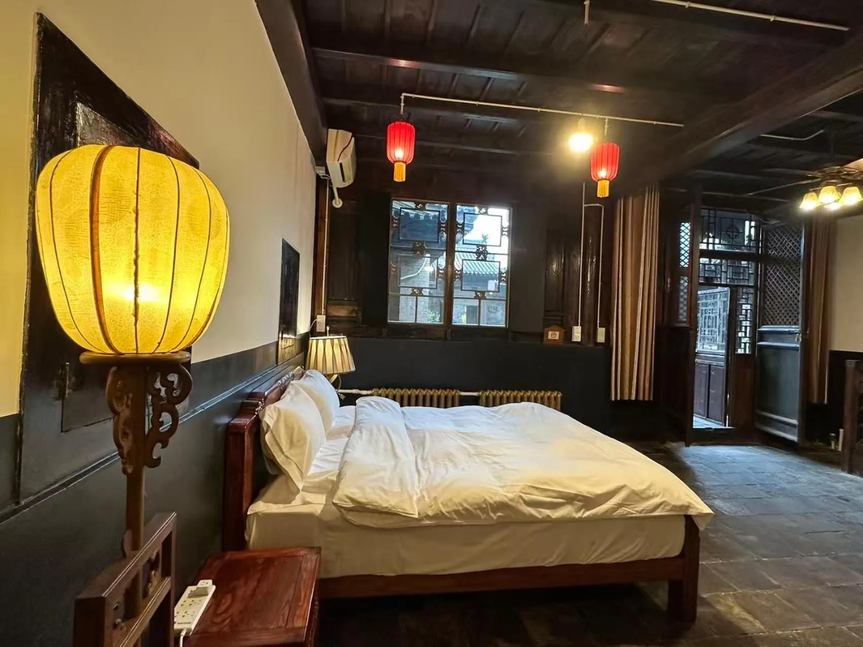 Bed in Pingyao Yide Hotel