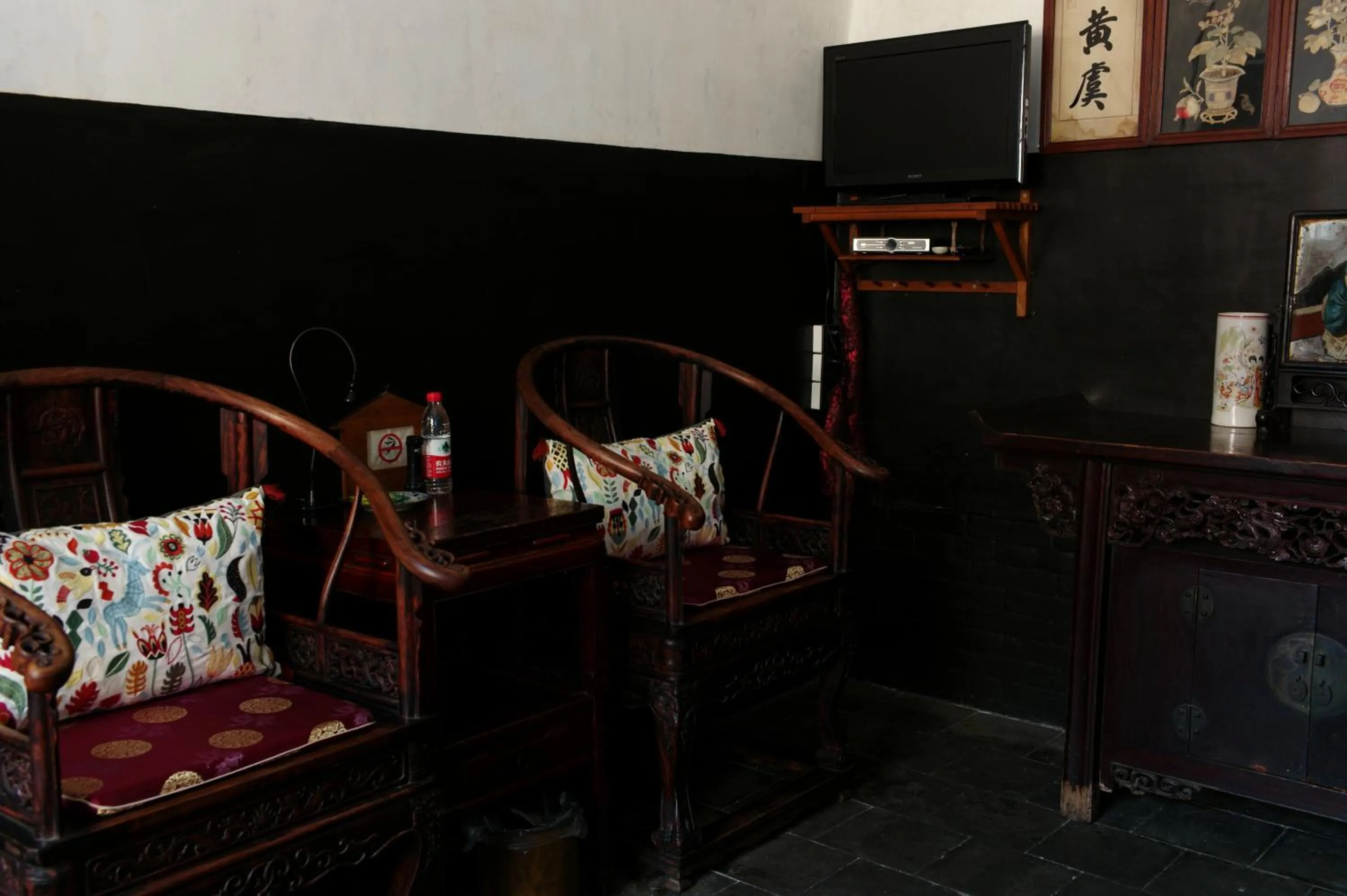 Decorative detail in Pingyao Yide Hotel