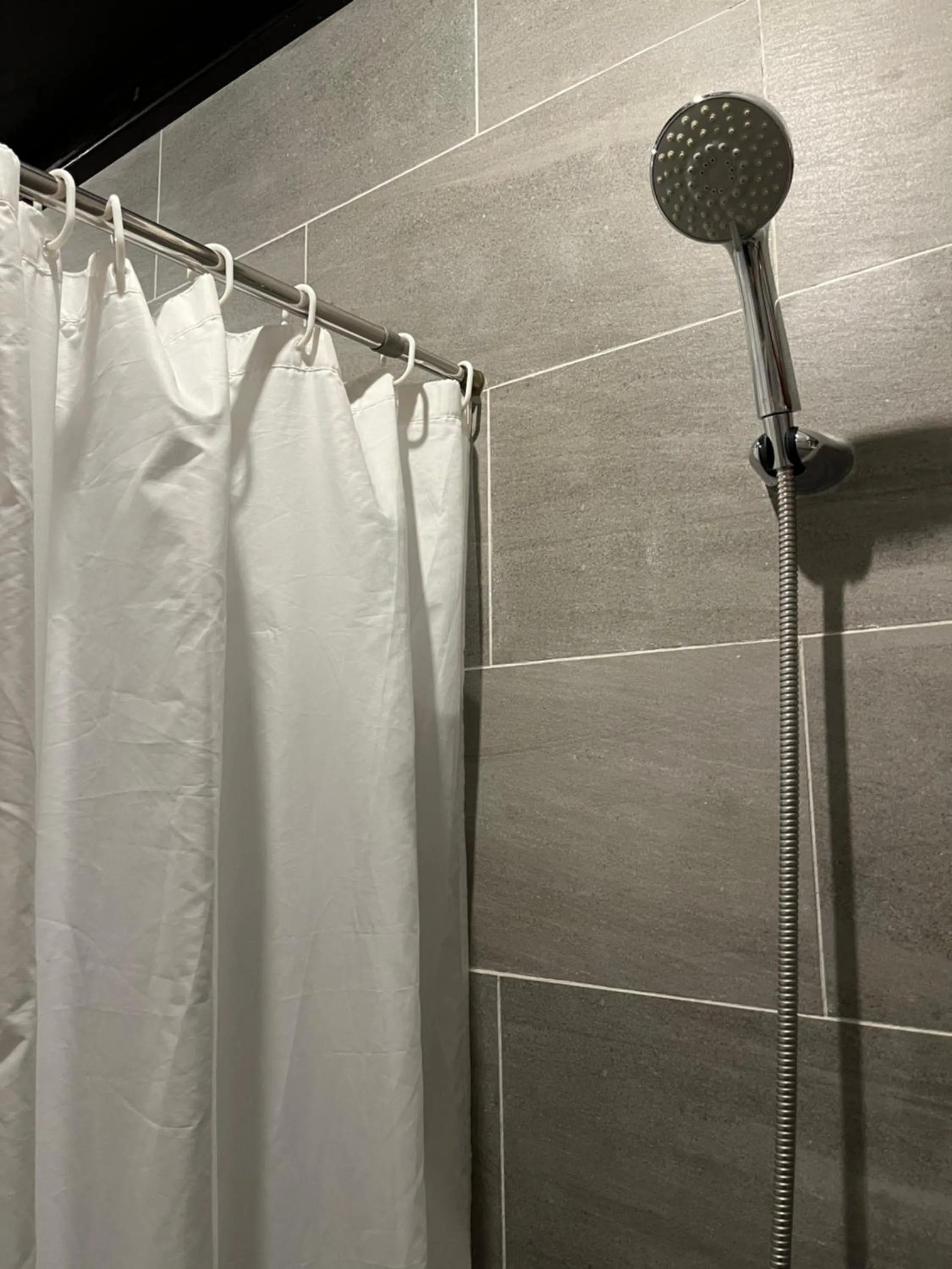 Shower in Pingyao Yide Hotel