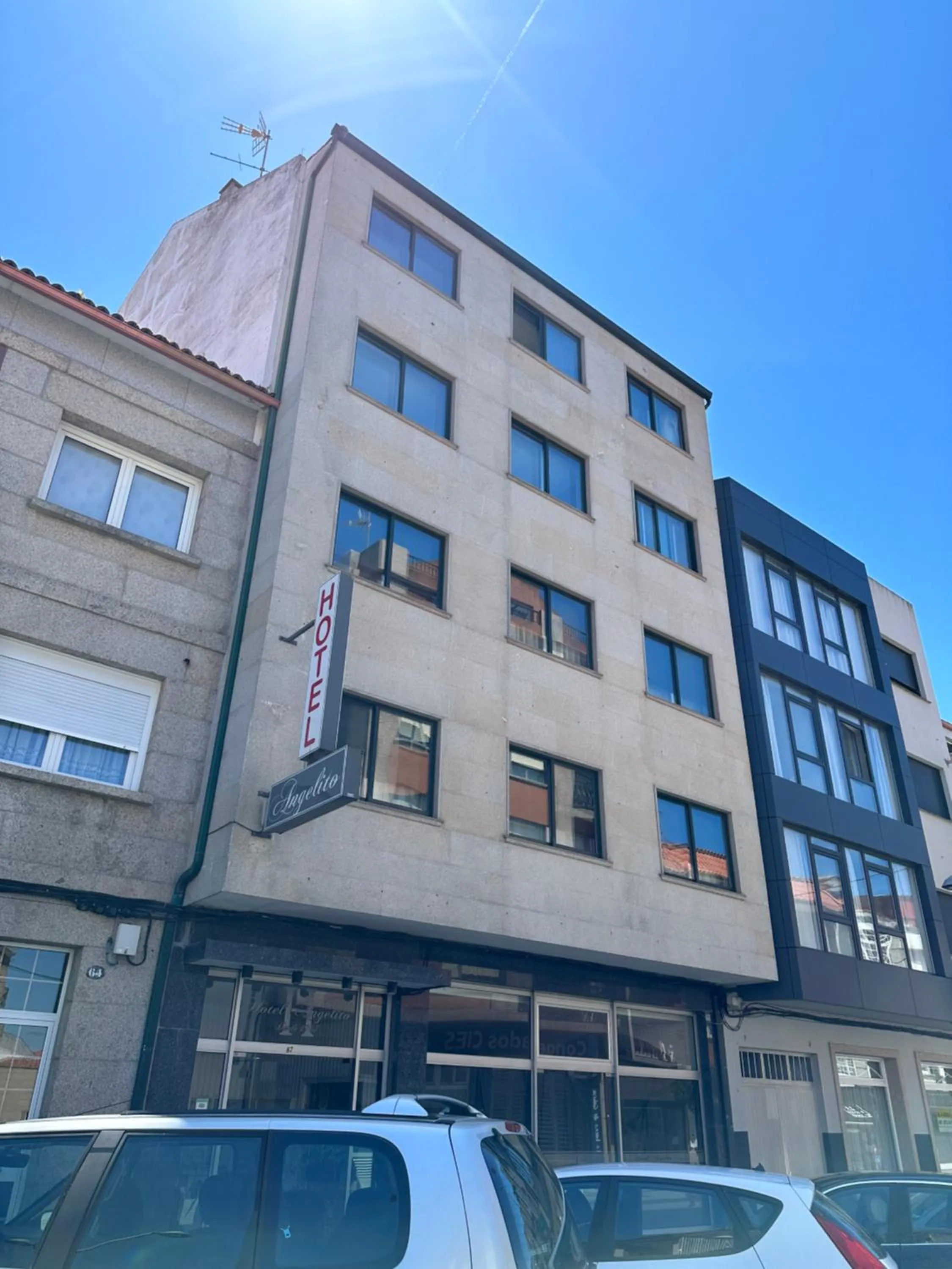 Facade/entrance in Hotel Angelito
