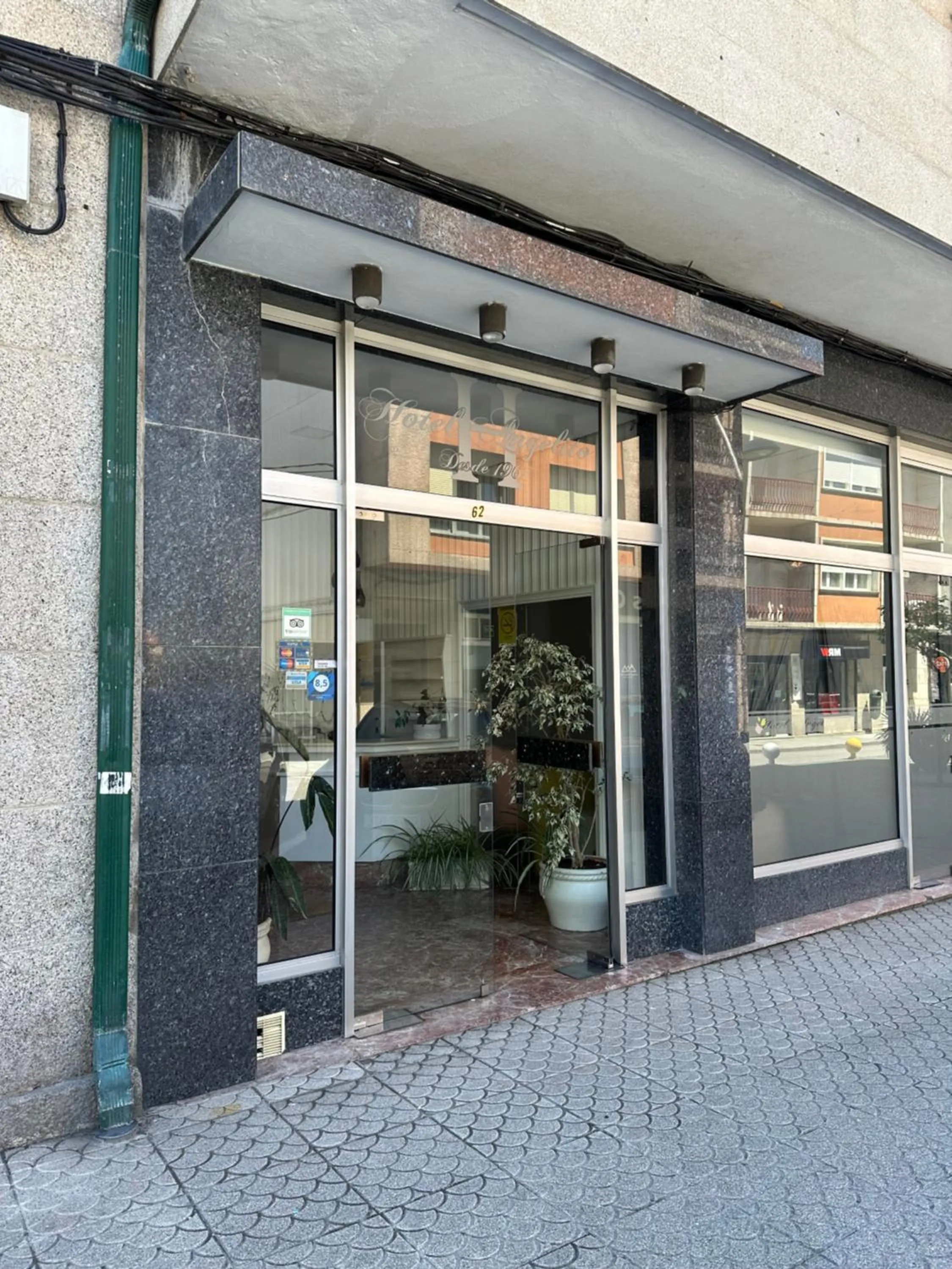 Facade/entrance in Hotel Angelito
