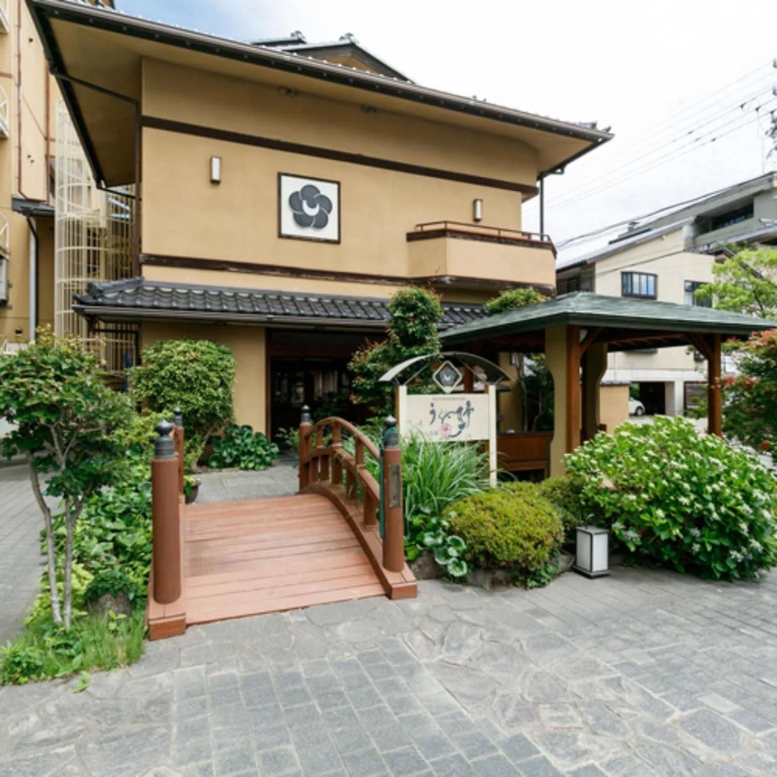 Property building in Umemura Ryokan Uguisutei