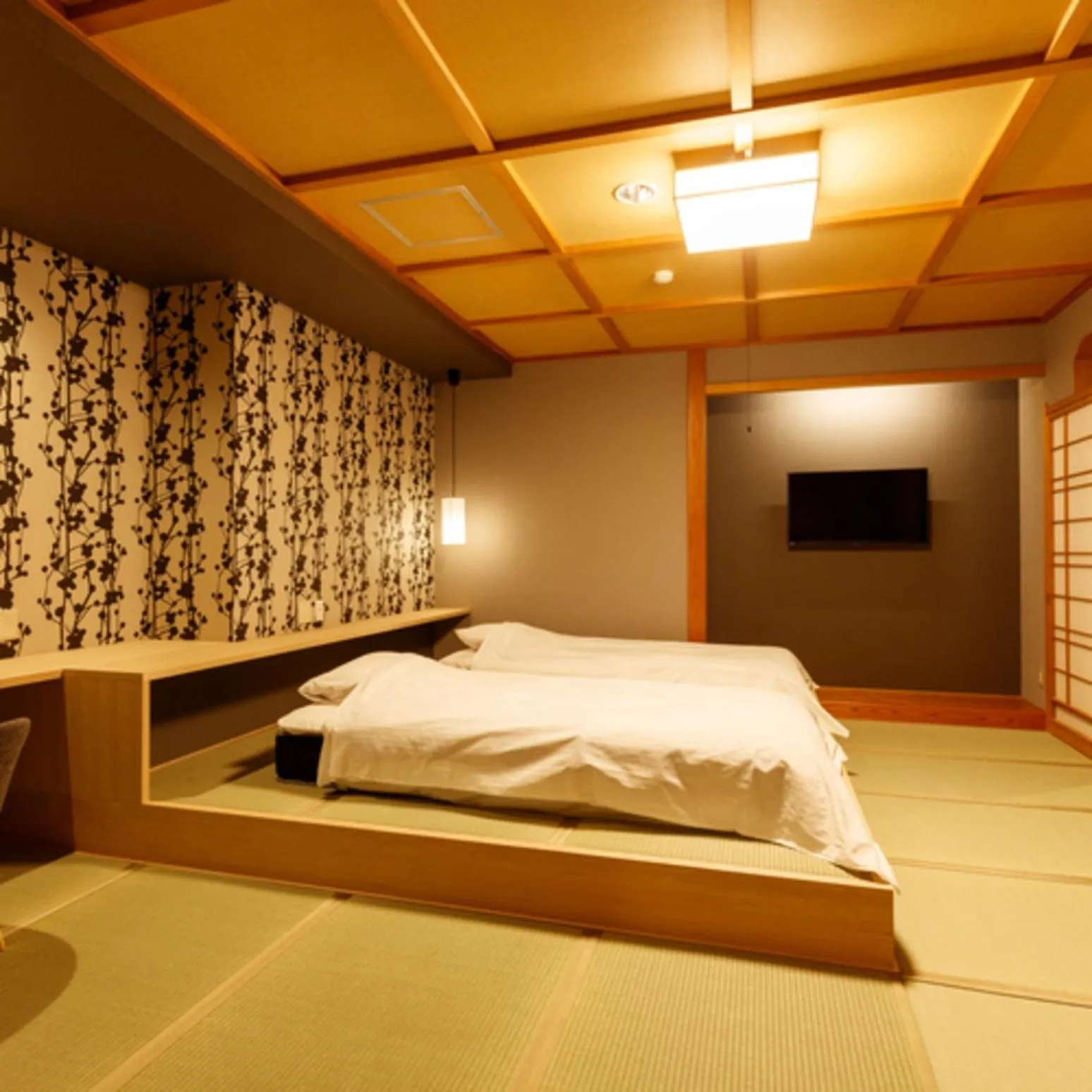 Bed in Umemura Ryokan Uguisutei
