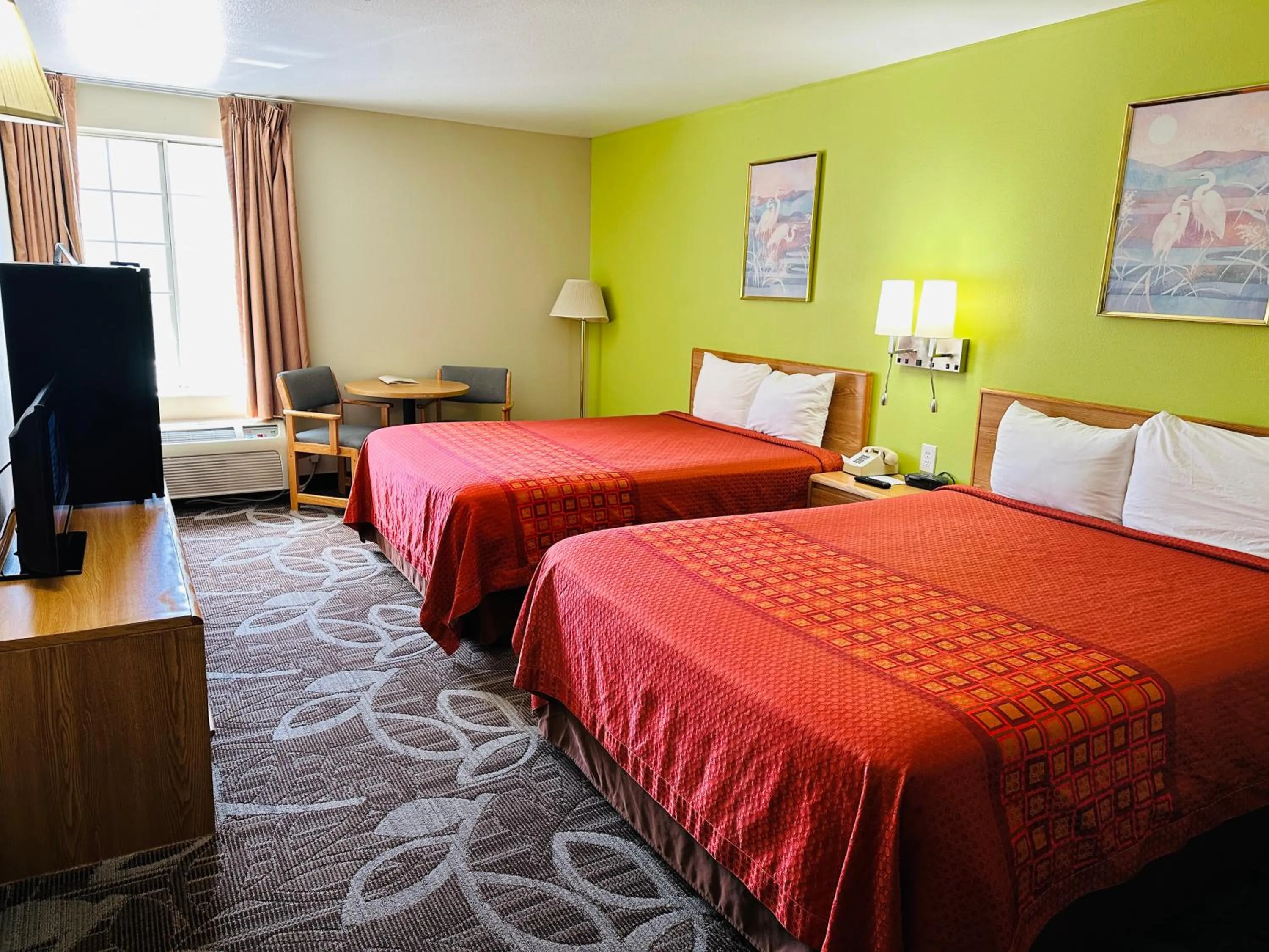 Bed in Moab Gateway Inn at Arches Nat'l Park