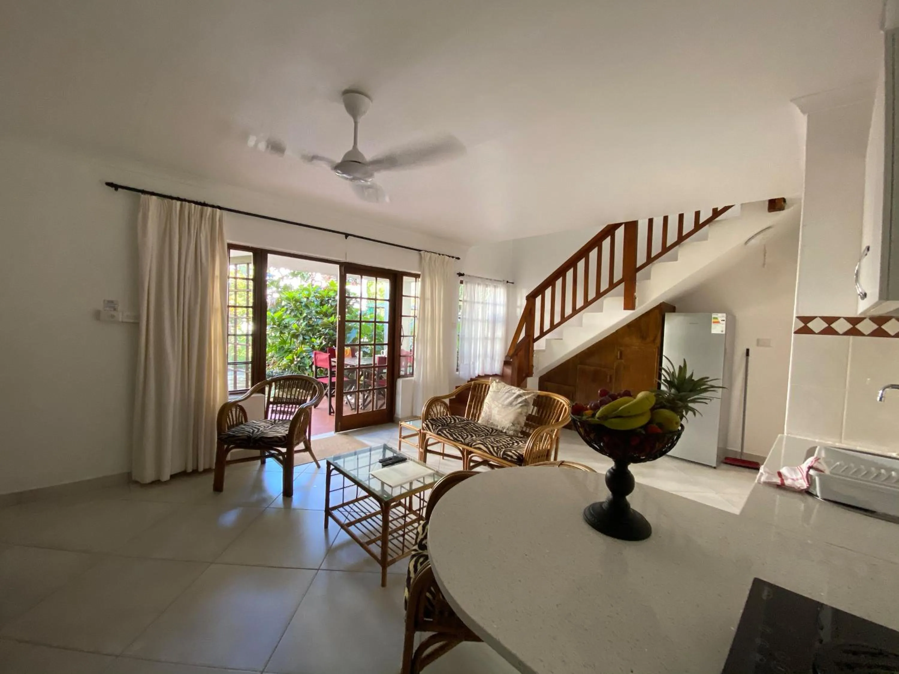 Communal lounge/ TV room in St Lucia Eco Lodge