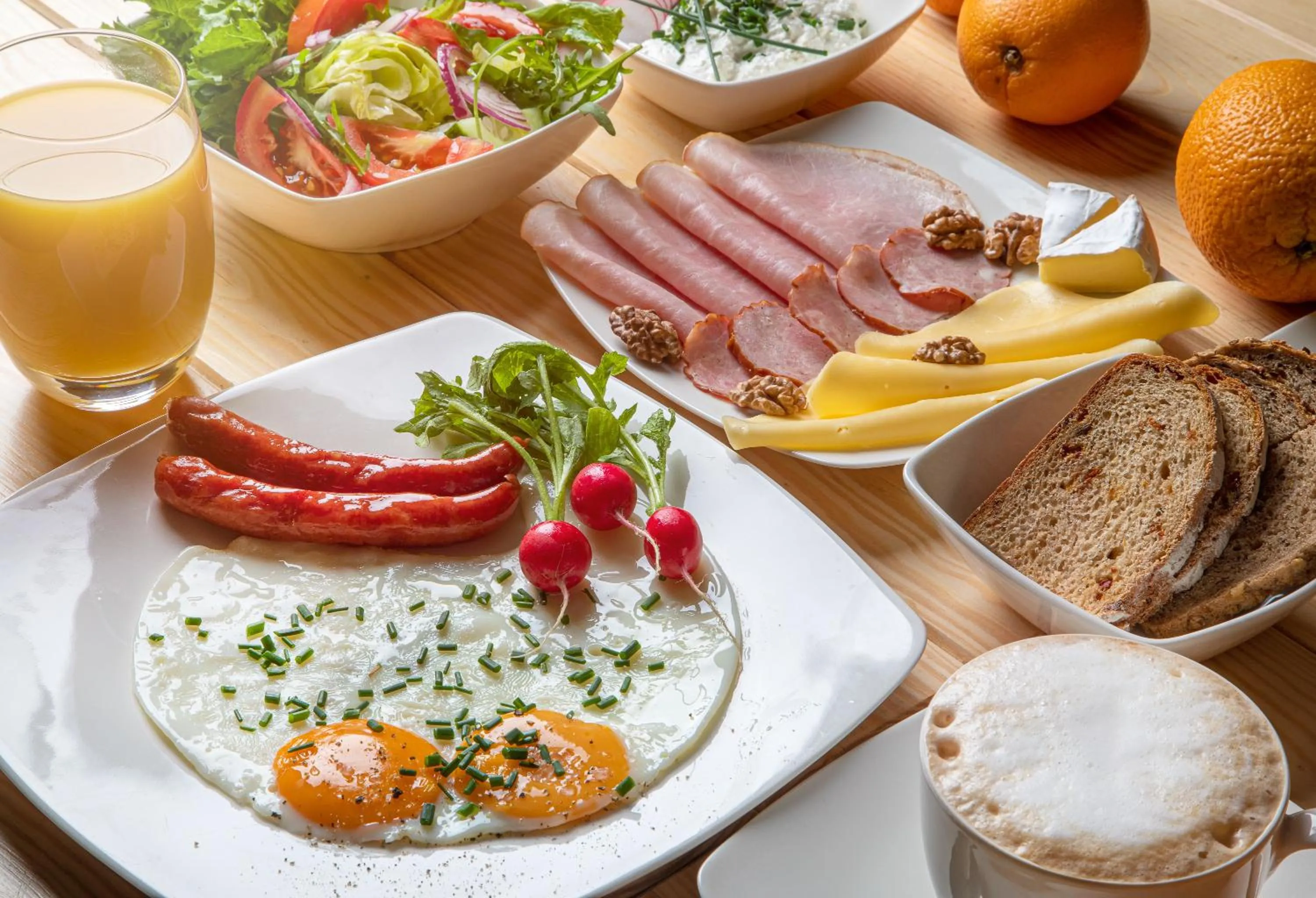 Restaurant/places to eat in Blooms