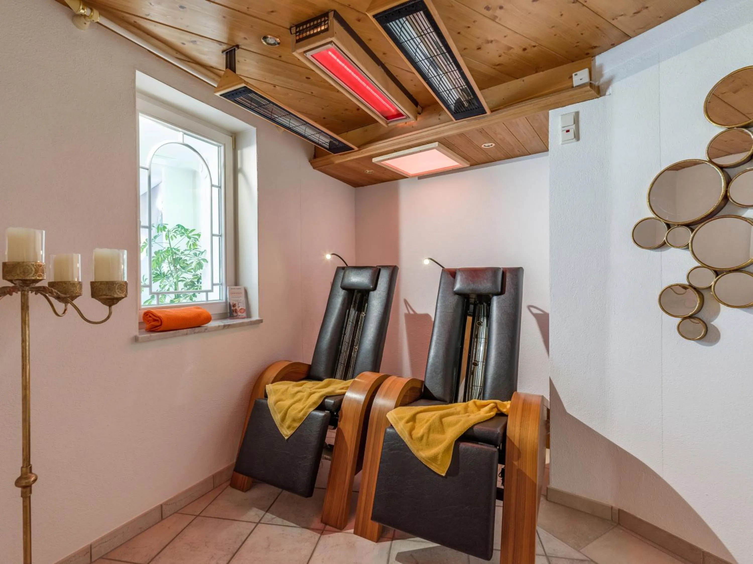 Swimming pool in Aparthotel Gallahaus