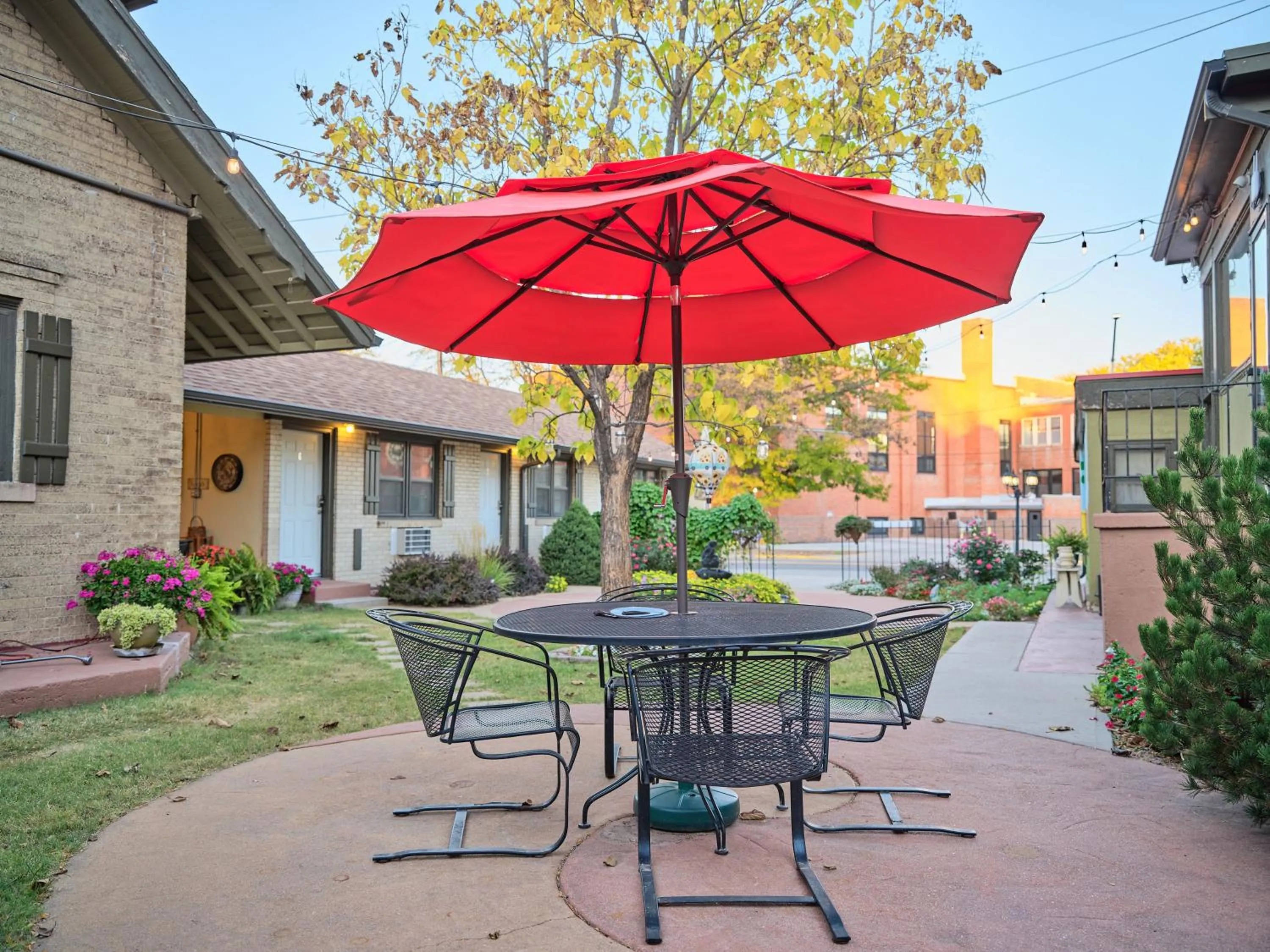 Patio in The Crest Motel