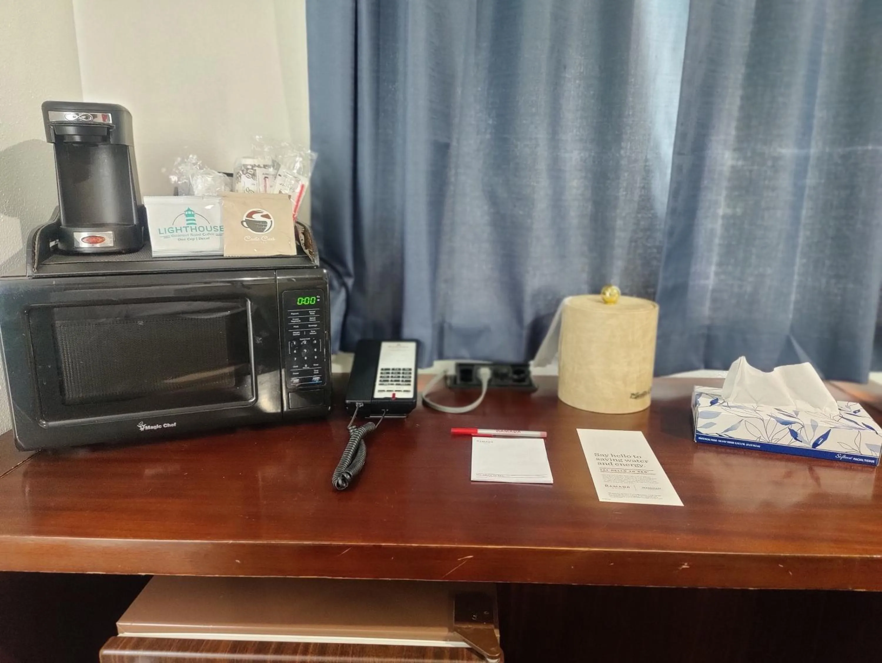 Coffee/tea facilities in Ramada by Wyndham La Verkin Zion National Park