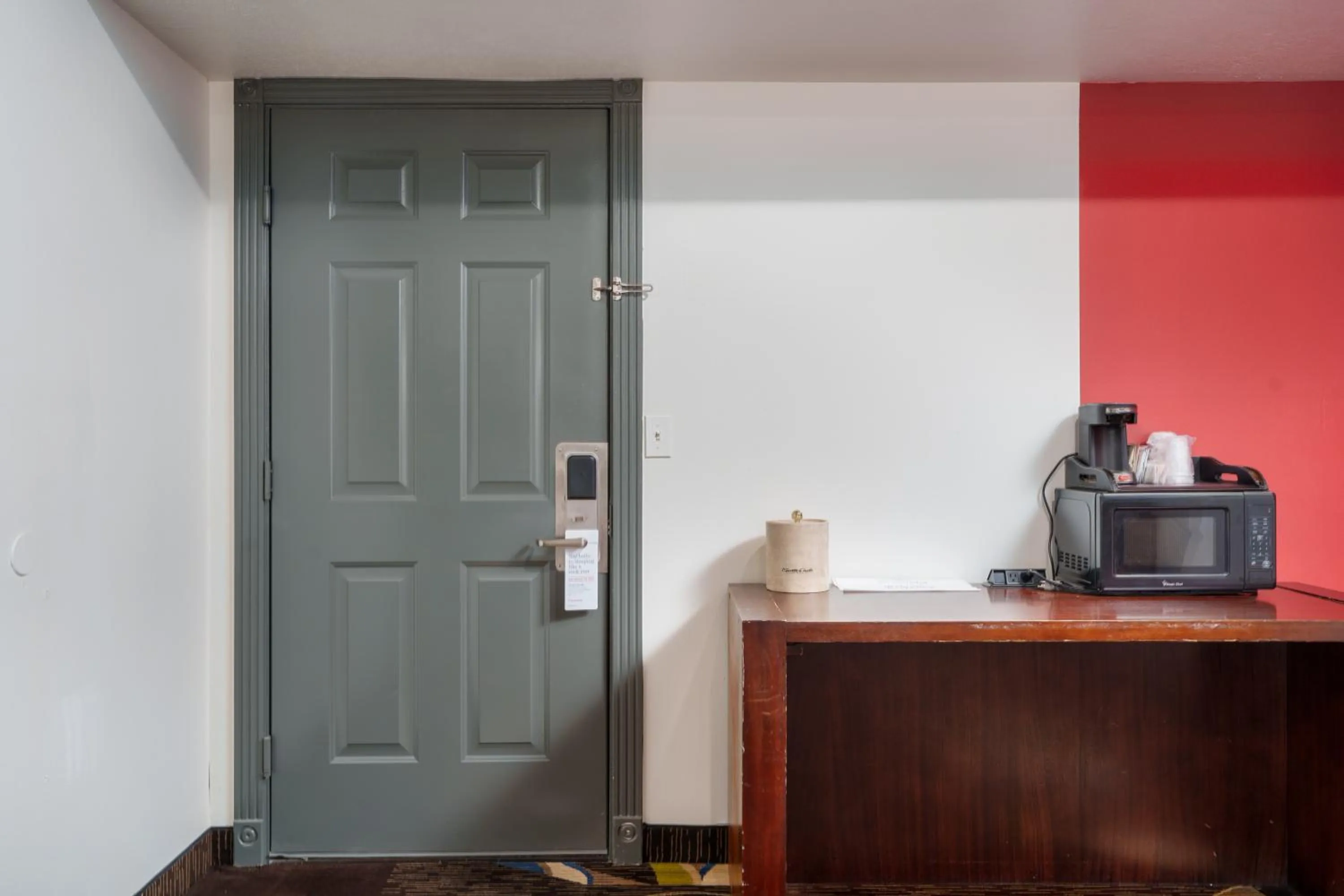 Coffee/tea facilities in Ramada by Wyndham La Verkin Zion National Park