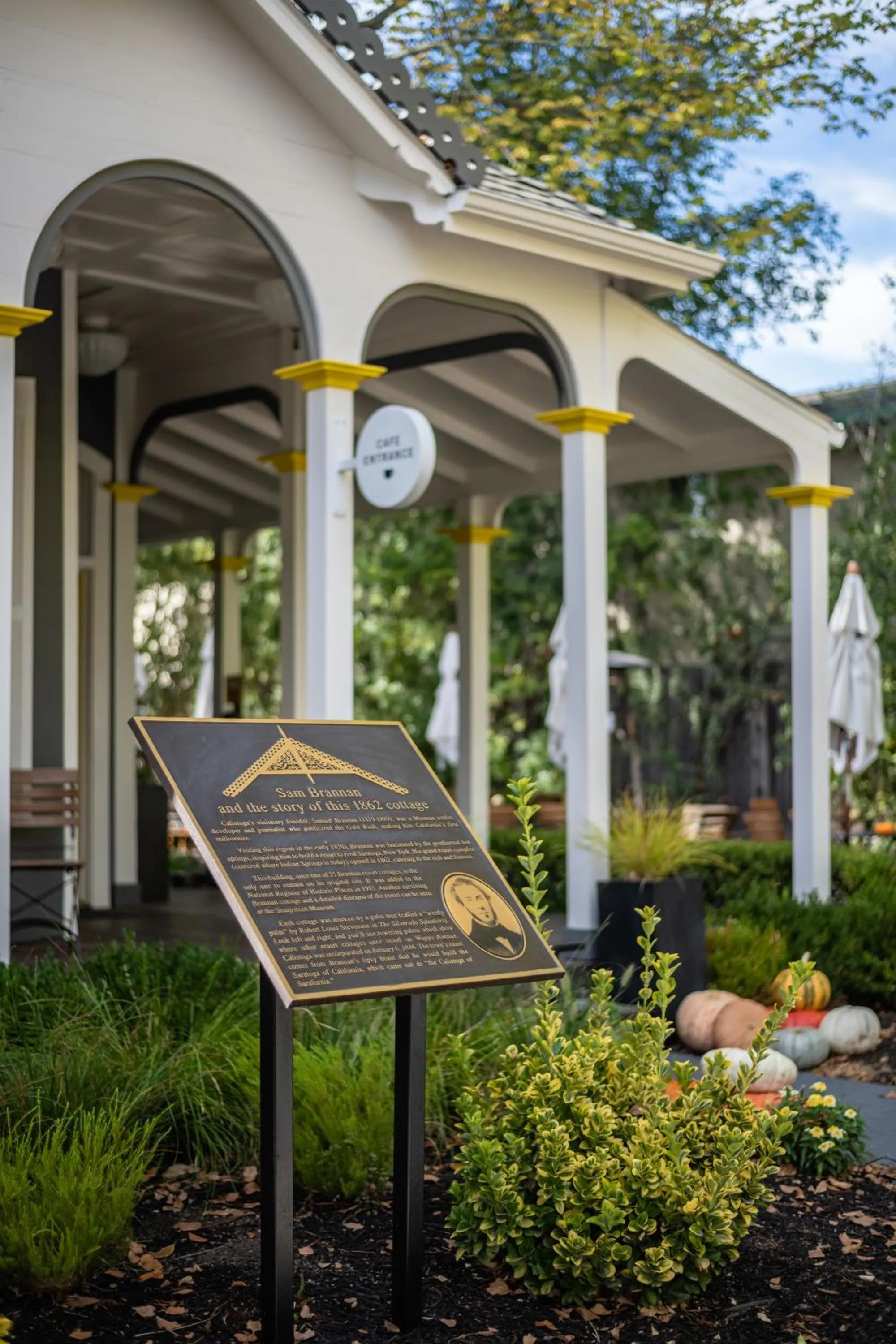 Property building in Brannan Cottage Inn