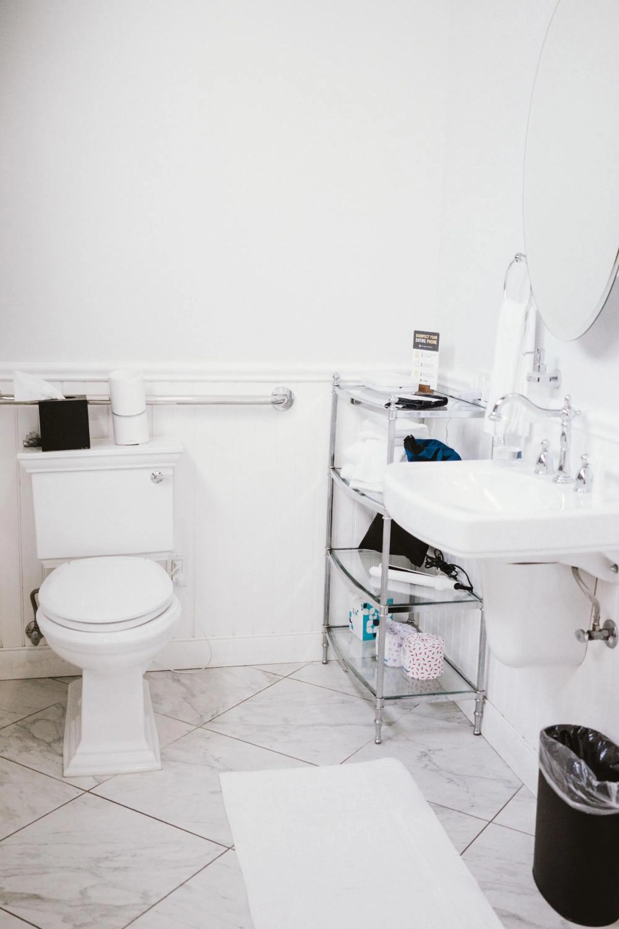 Bathroom in Brannan Cottage Inn