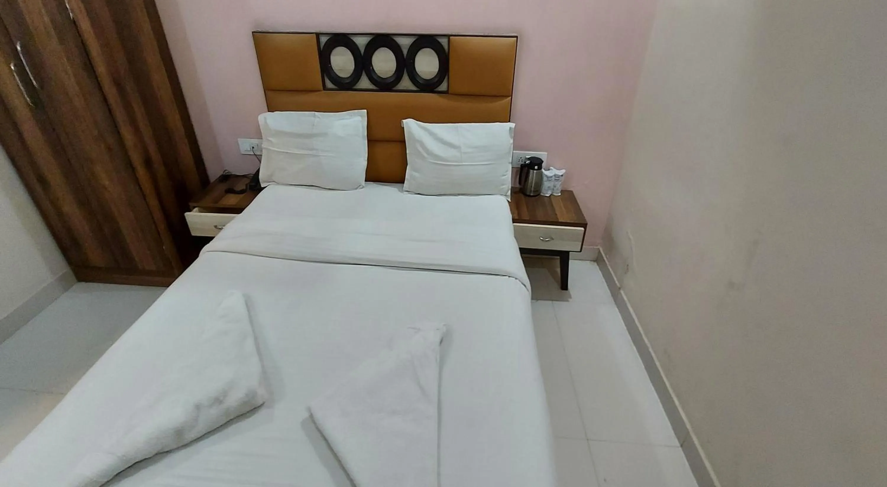 Bedroom, Bed in Hotel Reeve Inn