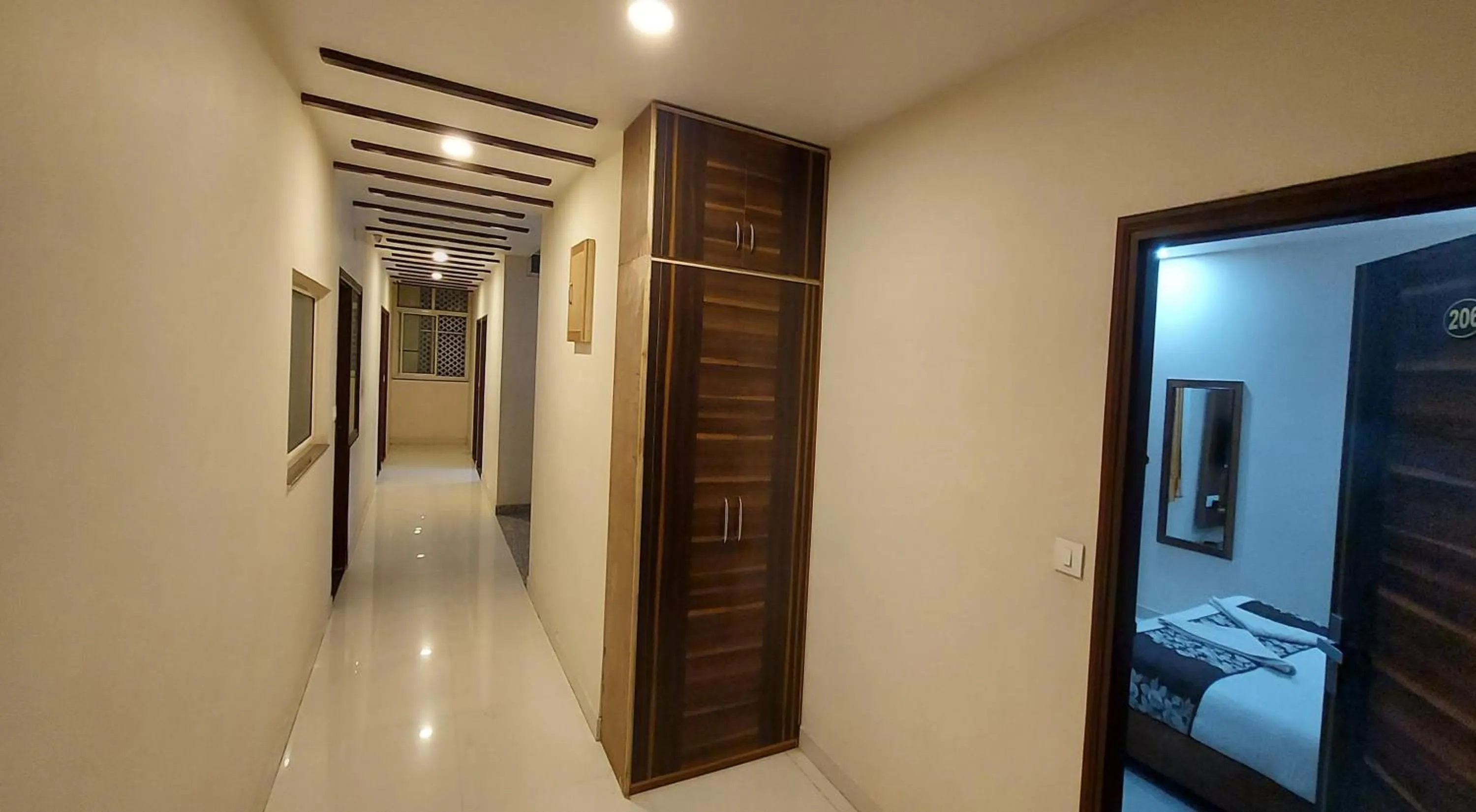 Property building in Hotel Reeve Inn